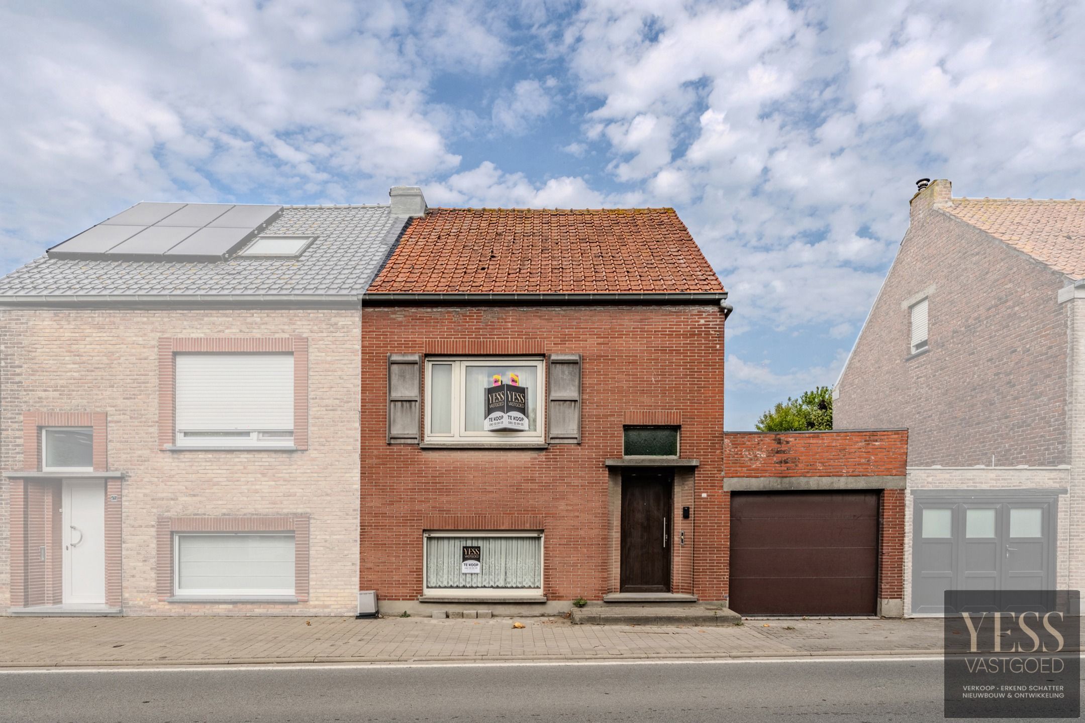 Te renoveren woning met potentieel aan de vaart! foto 2