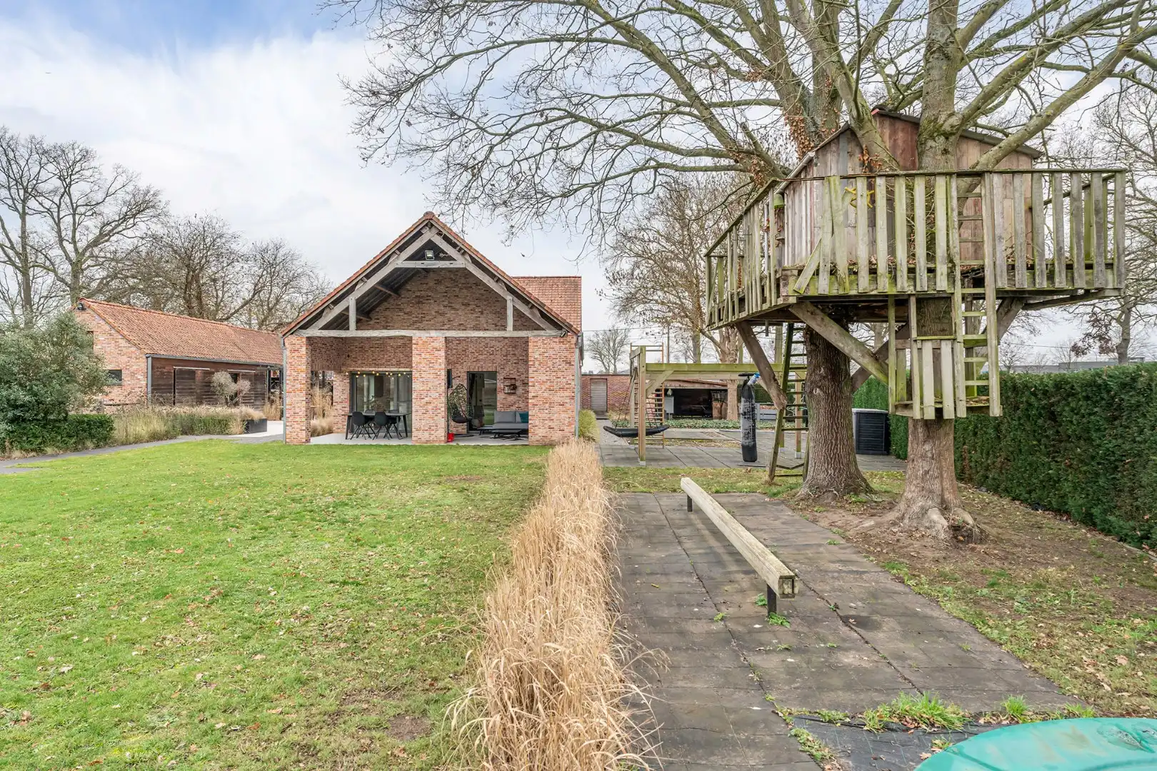 Uniek landhuis op een perceel van +/- 27 are in een GROENE oase foto 20