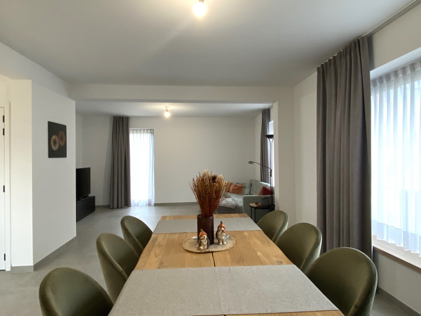 PRACHTIG GERENOVEERDE WONING MET LOODS foto 4