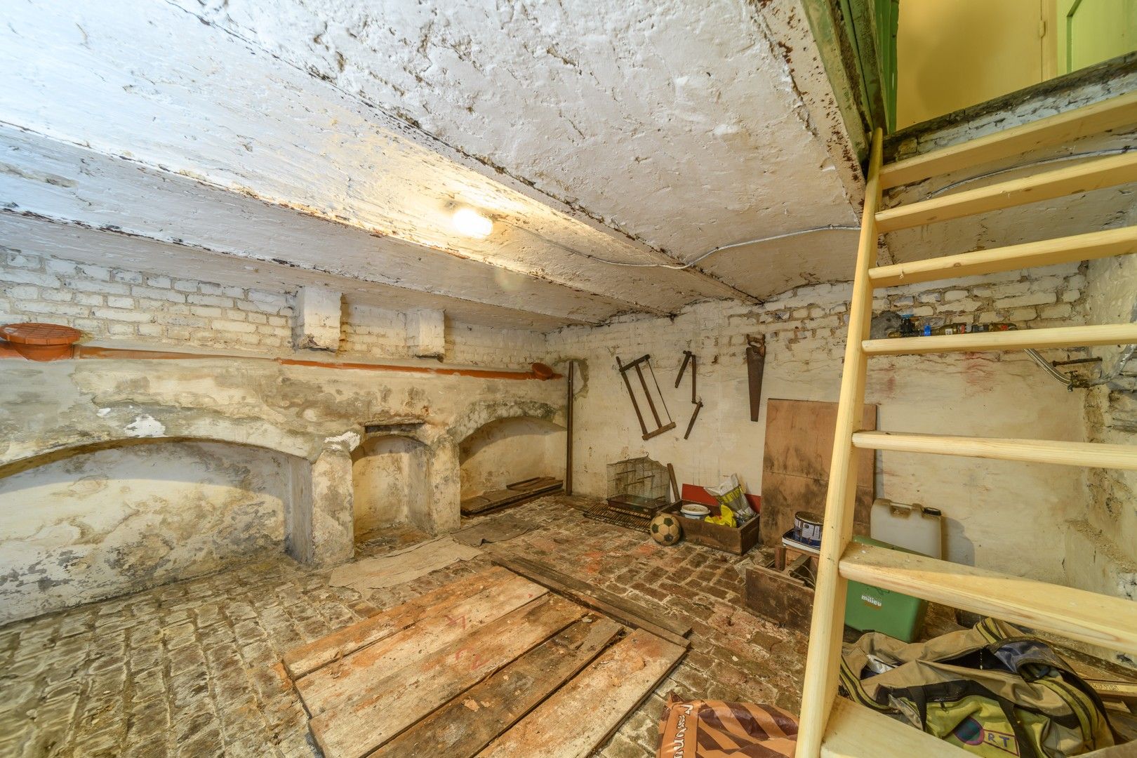 Te renoveren gezinswoning nabij centrum Aalst foto 11