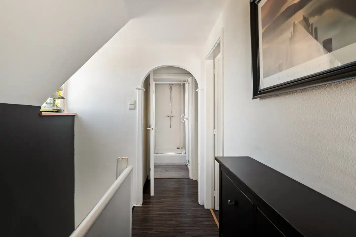 Instapklare, vrijstaande woning met 2 slpk., tuin en garage foto 15