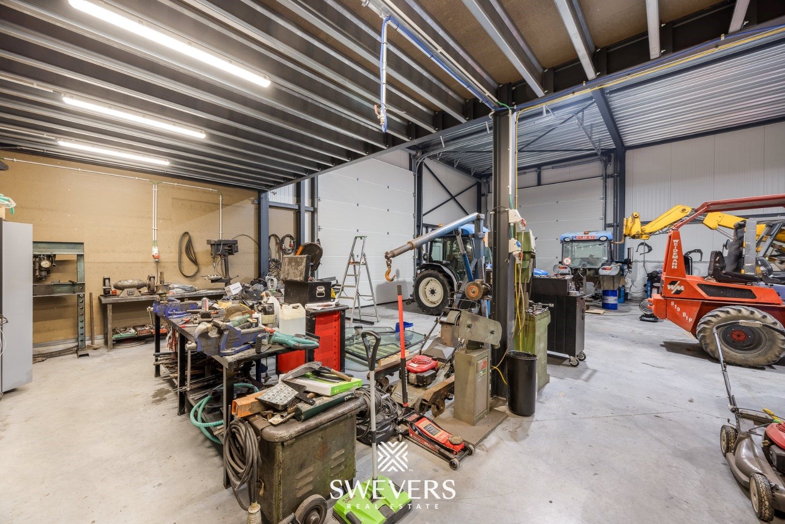 Industrieel pand met loods, toonzaal en woongedeelte in Gingelom foto 27