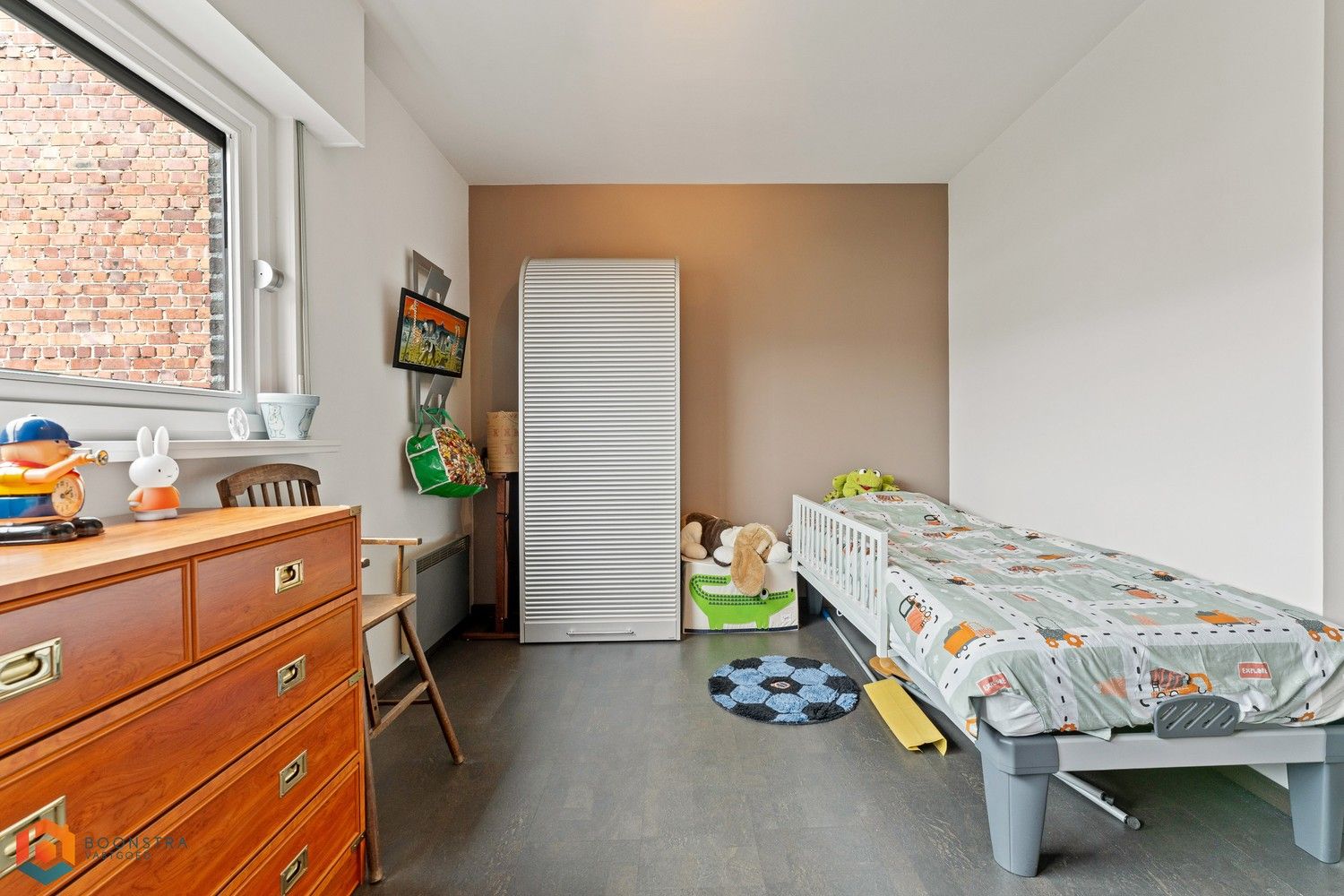 Ruime woning met dubbele praktijkruimte te Boom foto 13