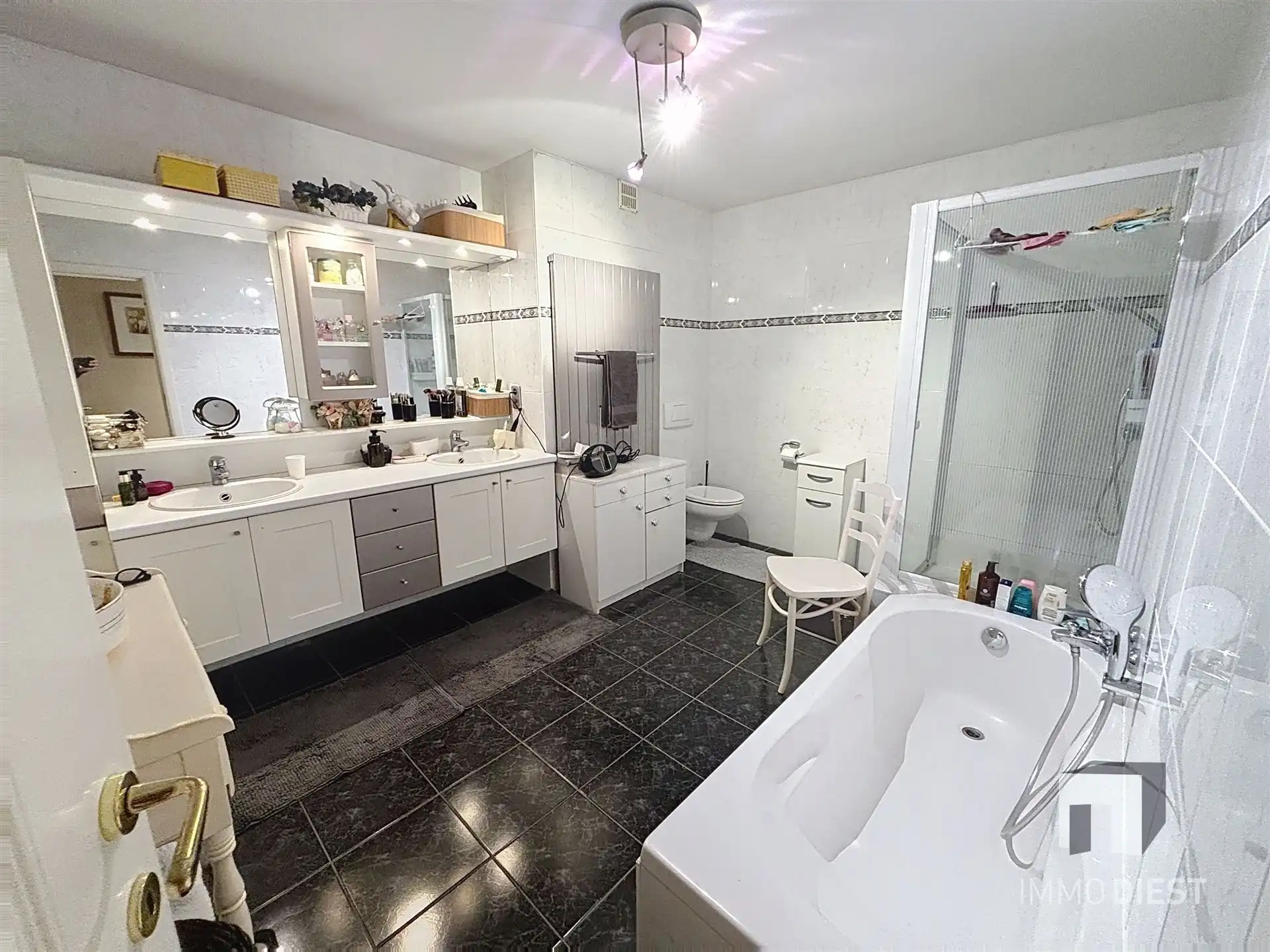 Duplex 176m2 - 3 slaapkamers - garagebox foto 20