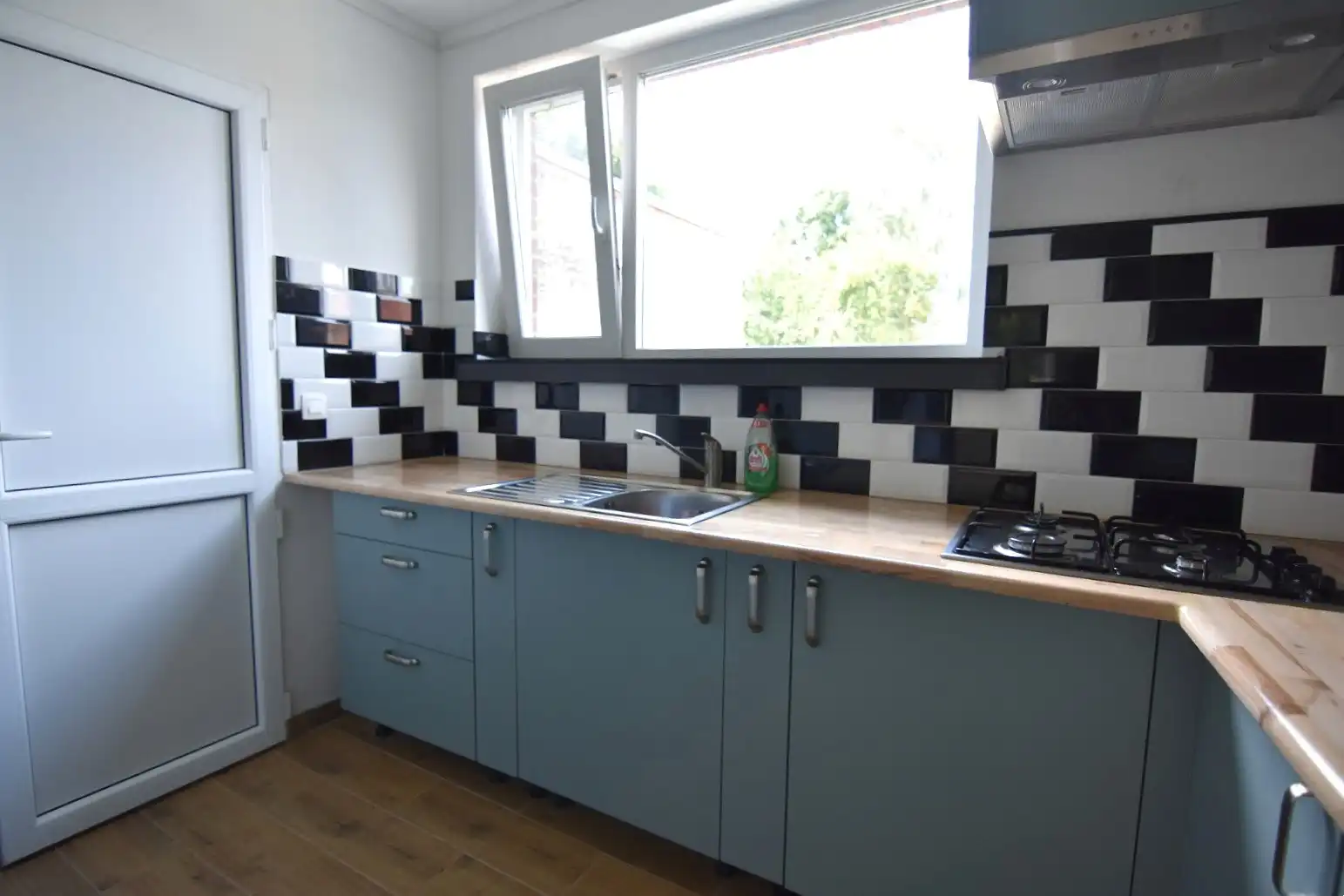 Leuk duplex appartement in hartje Rumbeke foto 5