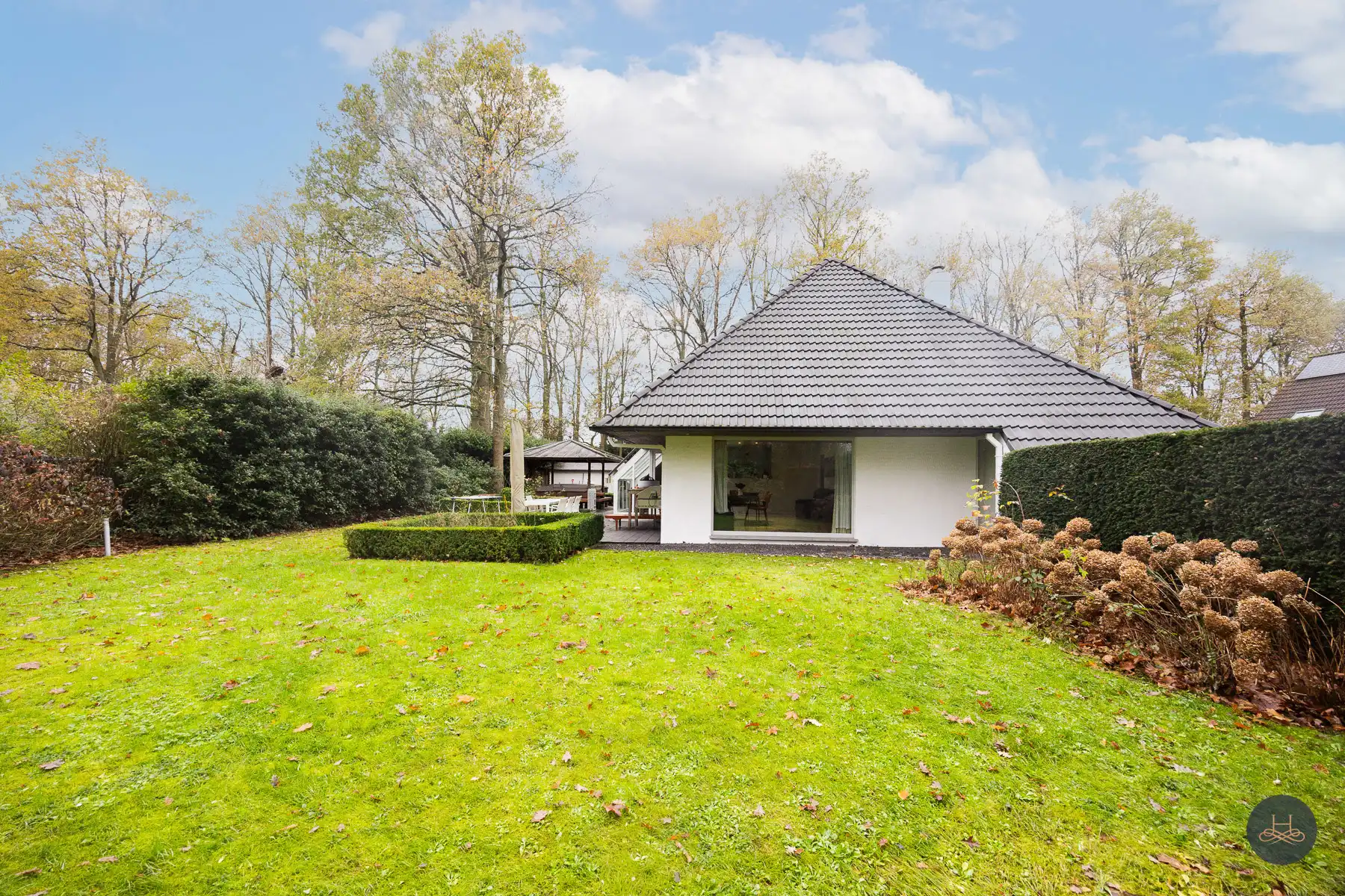 Functionele villa te koop met prachtige bomen op toplocatie foto 27