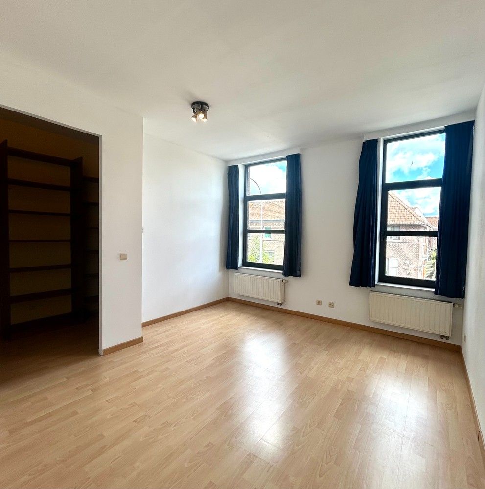 Ruime rijwoning op toplocatie in Tienen foto 15