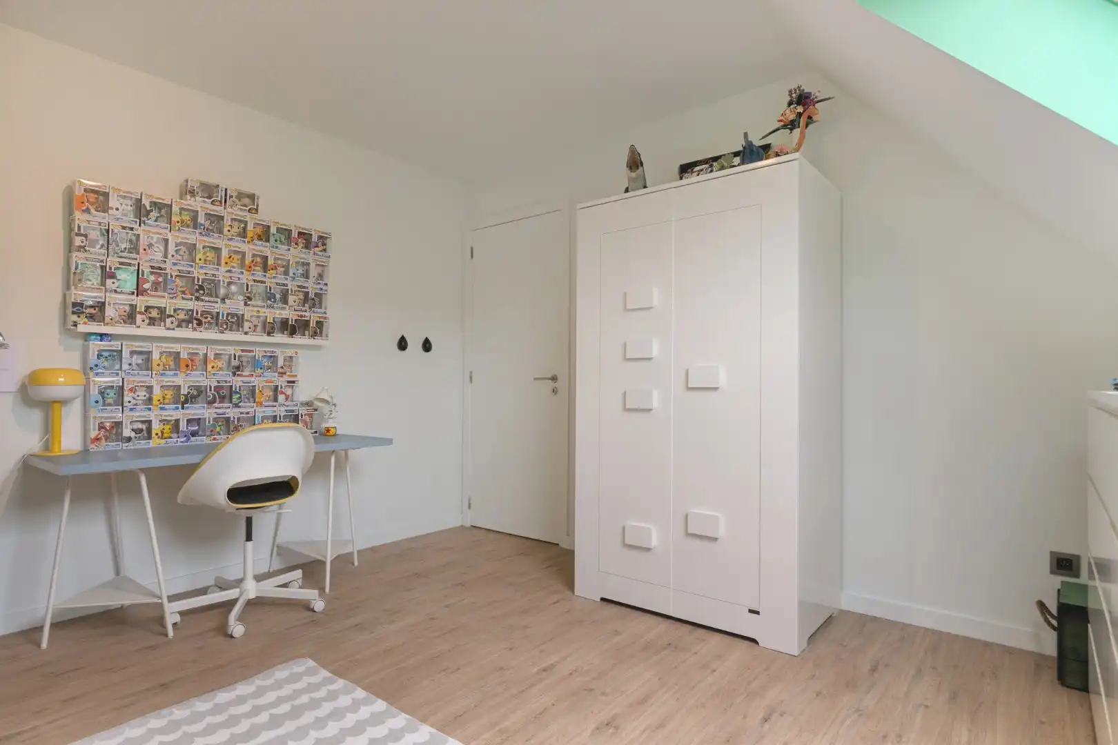 Instapklare bel-etagewoning met dubbele garage en tuin in het centrum van Retie foto 20