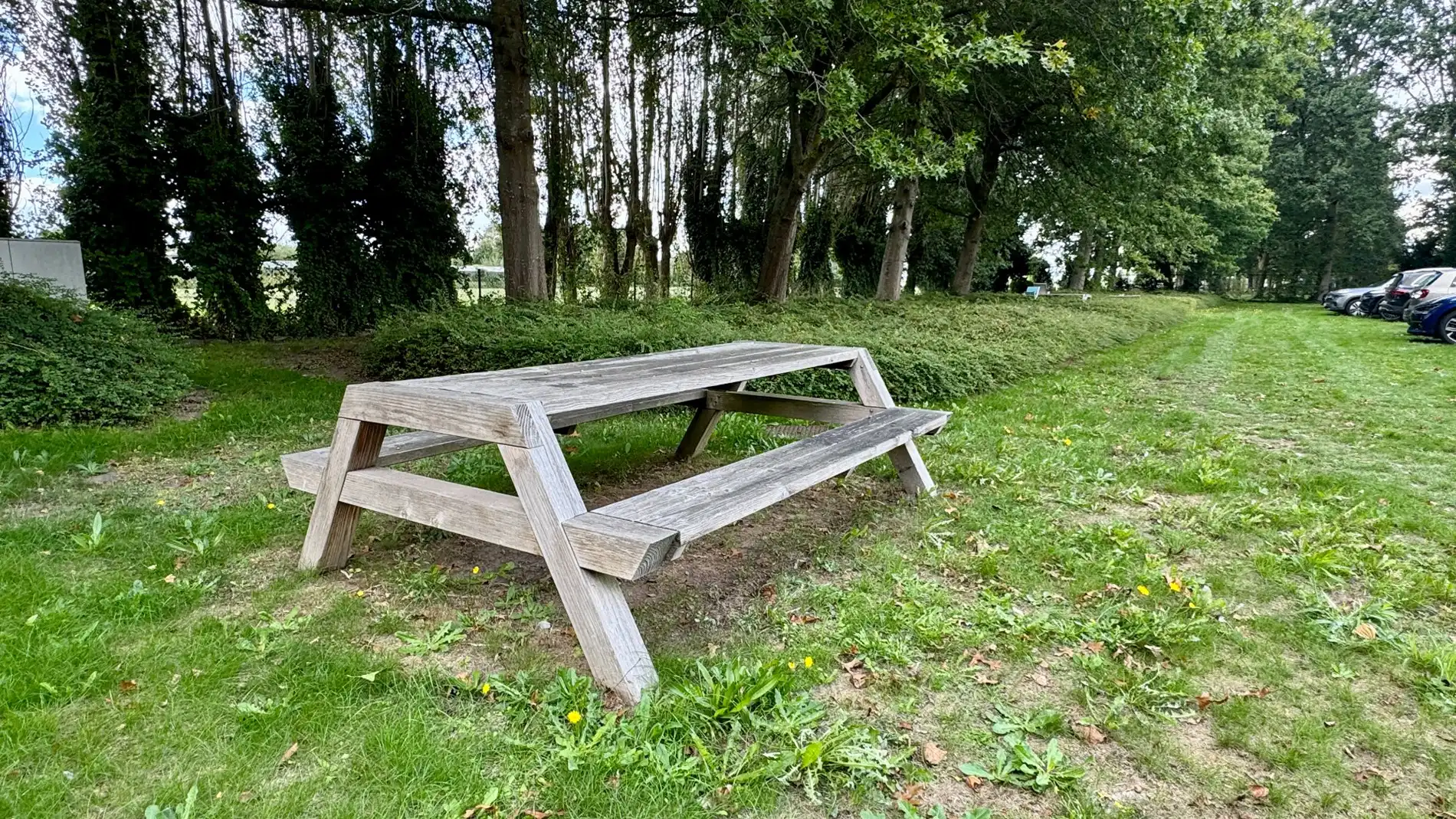 Opgefriste kantoorruimte te huur aan N70 in Lochristi foto 23