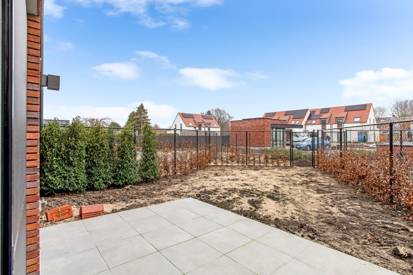 Prachtig, nieuw 2-slpk. appt met tuin en ondergrondse staanplaats foto 12