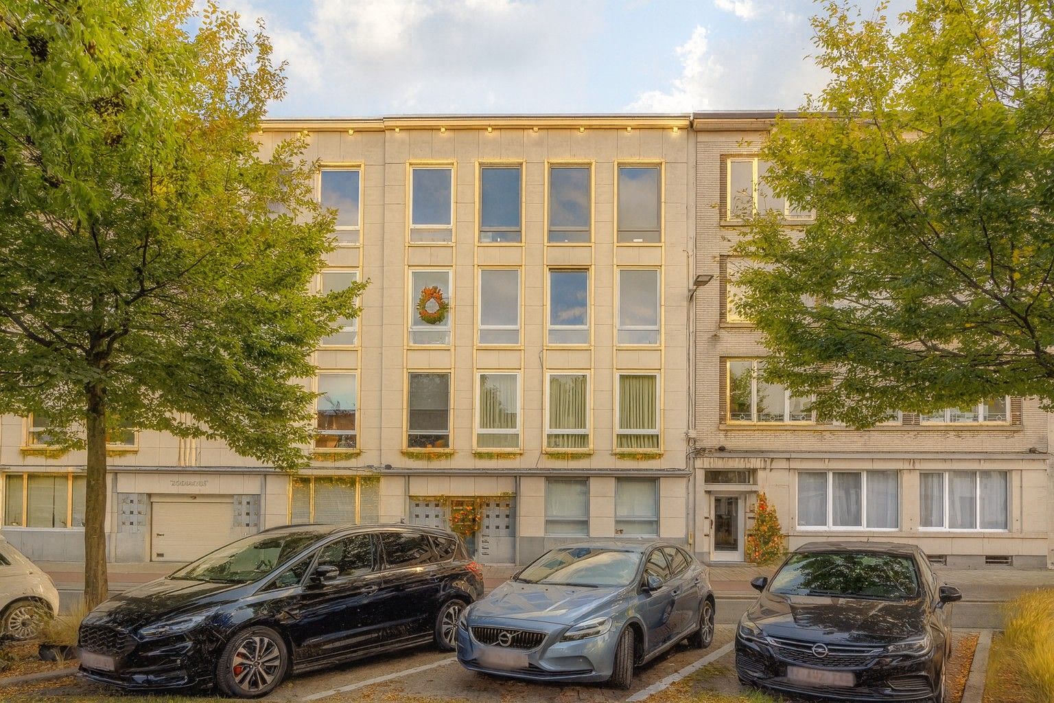 APPARTEMENT MET TERRAS foto {{pictureIndex}}