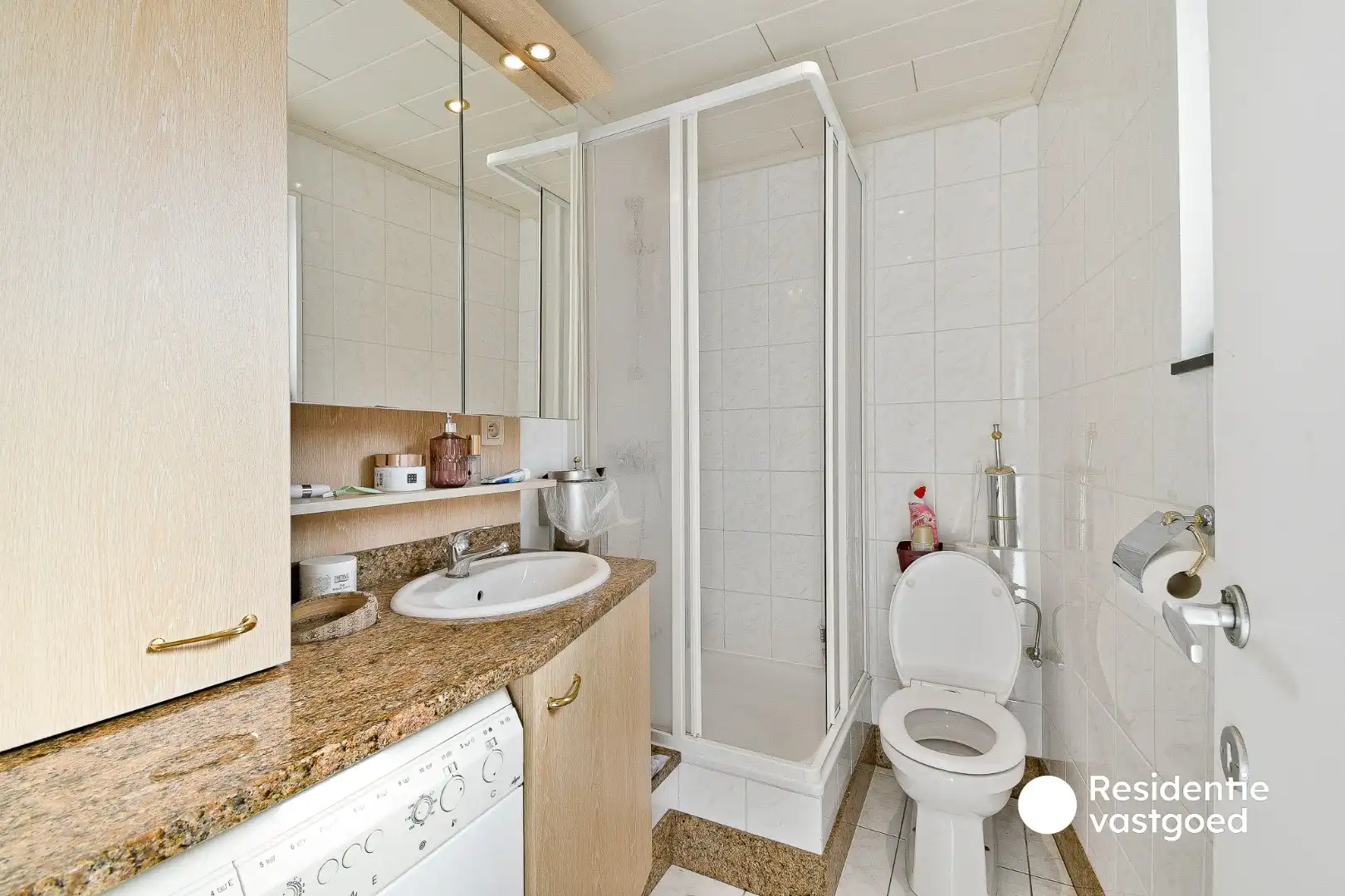 Vakantiewoning met twee slaapkamers en parking foto 11