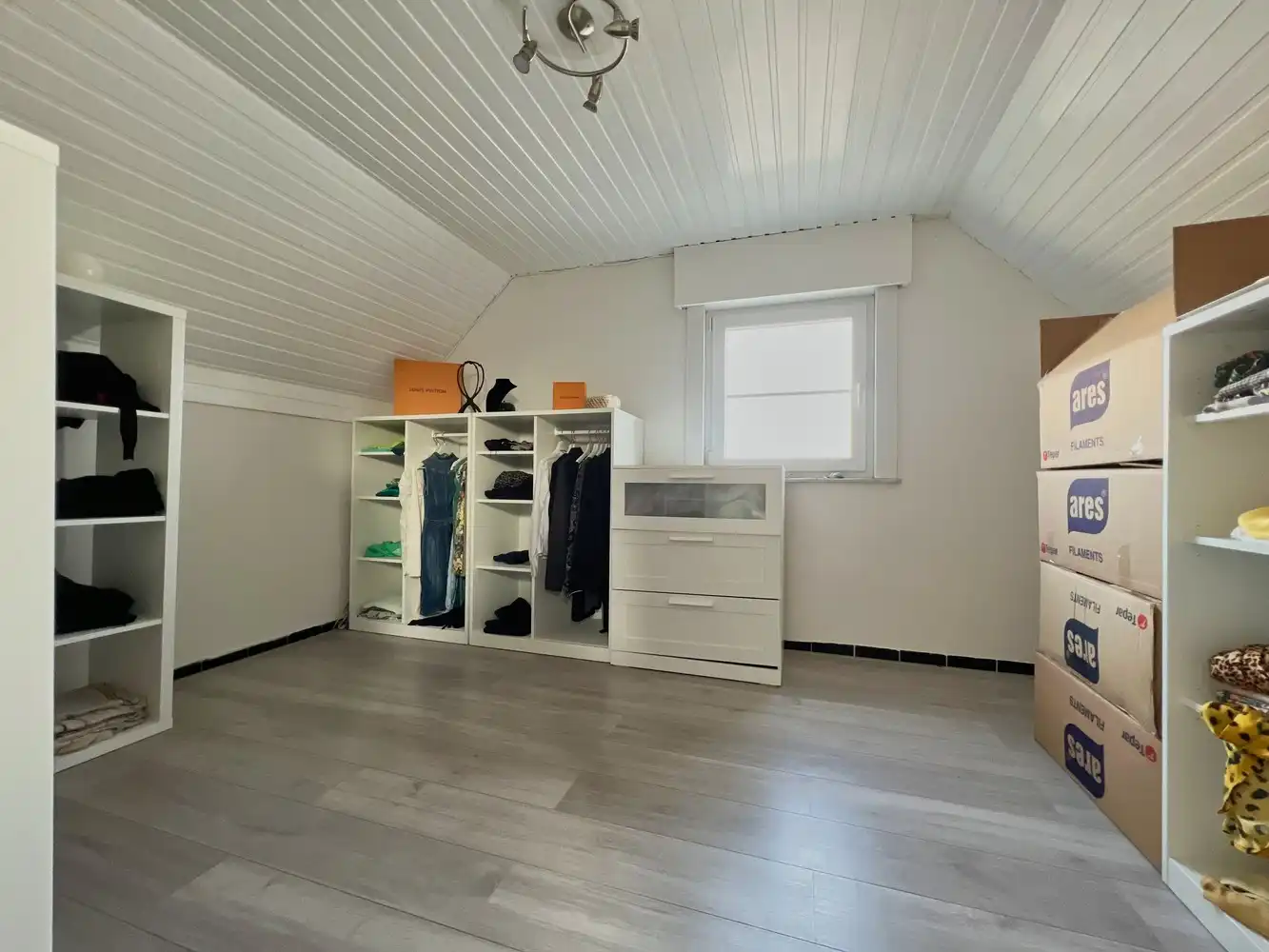 Prachtige gezinswoning (5 slpk / 2 badk) + zonnige tuin foto 14