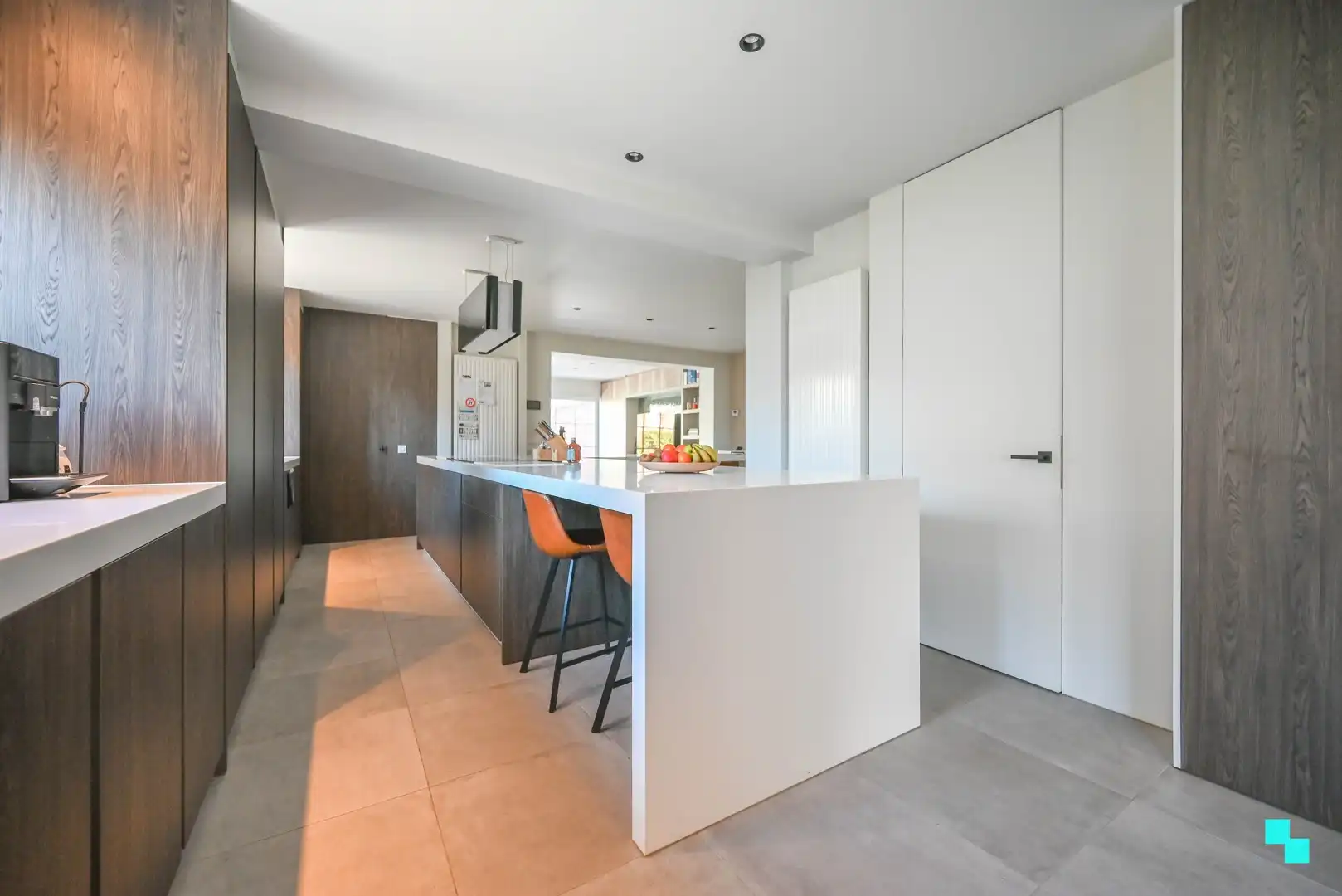 Hoofdfoto van de publicatie: Gerenoveerde, veelzijdige woning in Anzegem