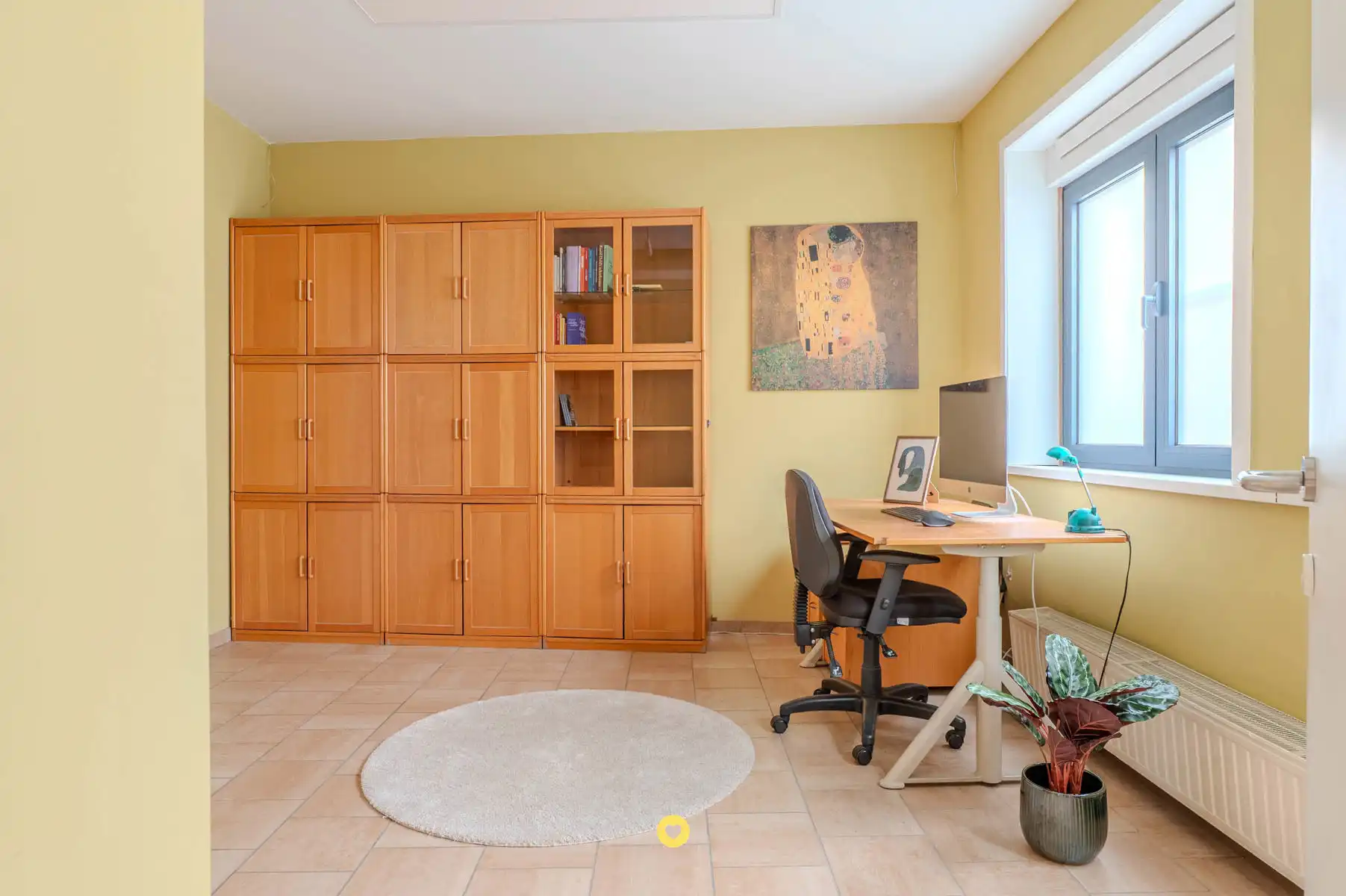 HOB met praktijkruimte, 4 slaapkamers, garage en zonnige tuin foto 11