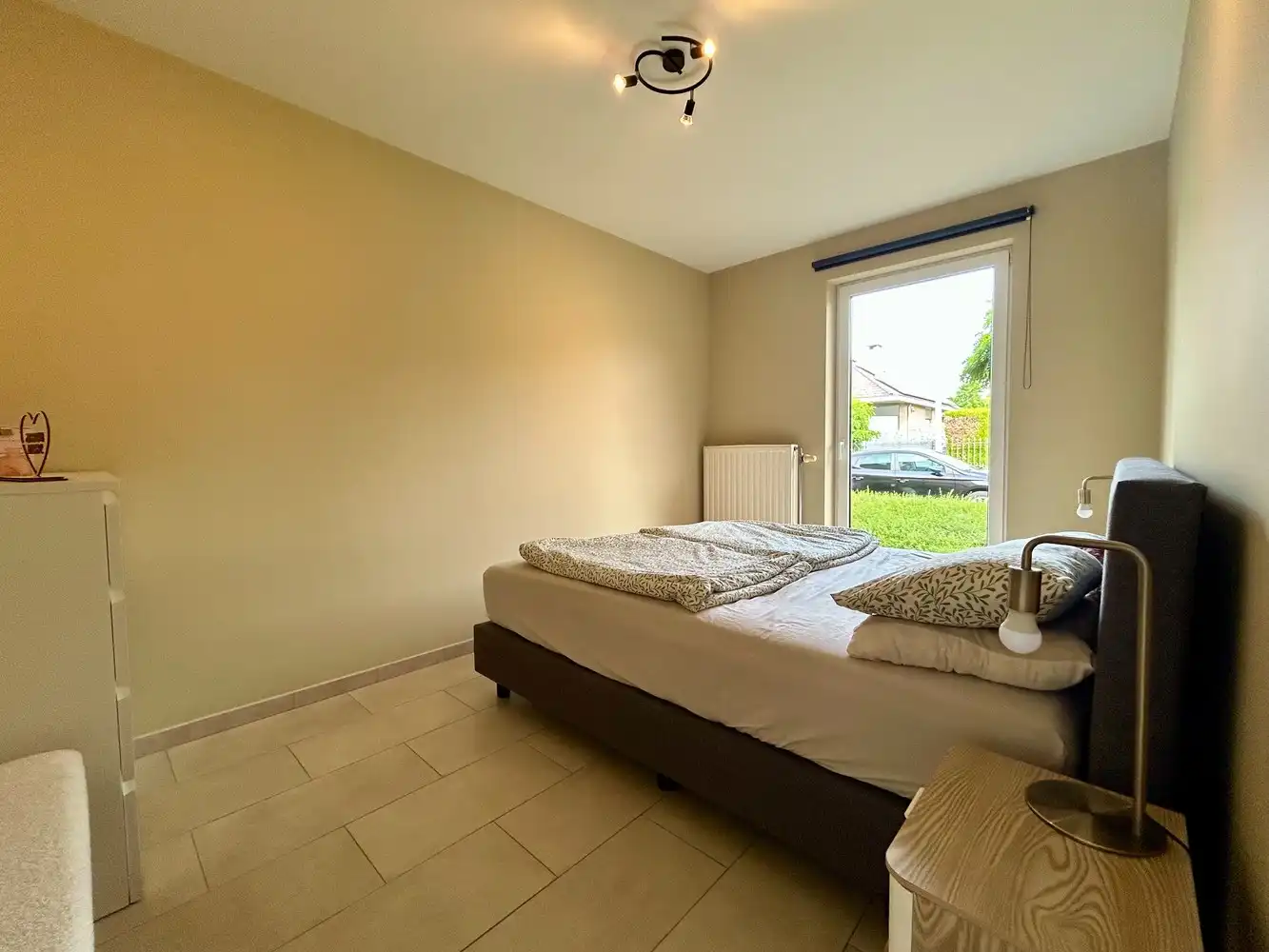 Instapklaar, gelijkvloers appartement met ruim terras en autostaanplaats foto 11