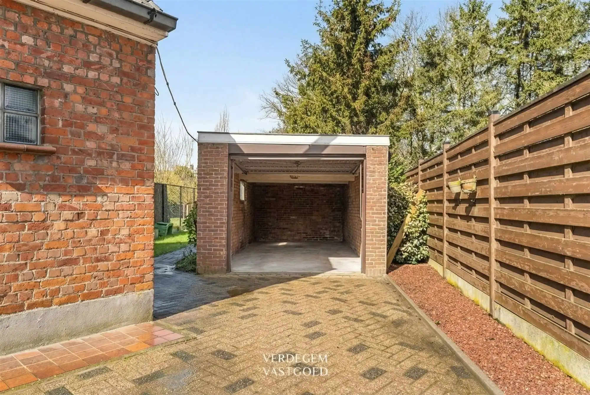 Woning met karakter en tuin van 1.594m² aan de mooie Moervaart foto 20
