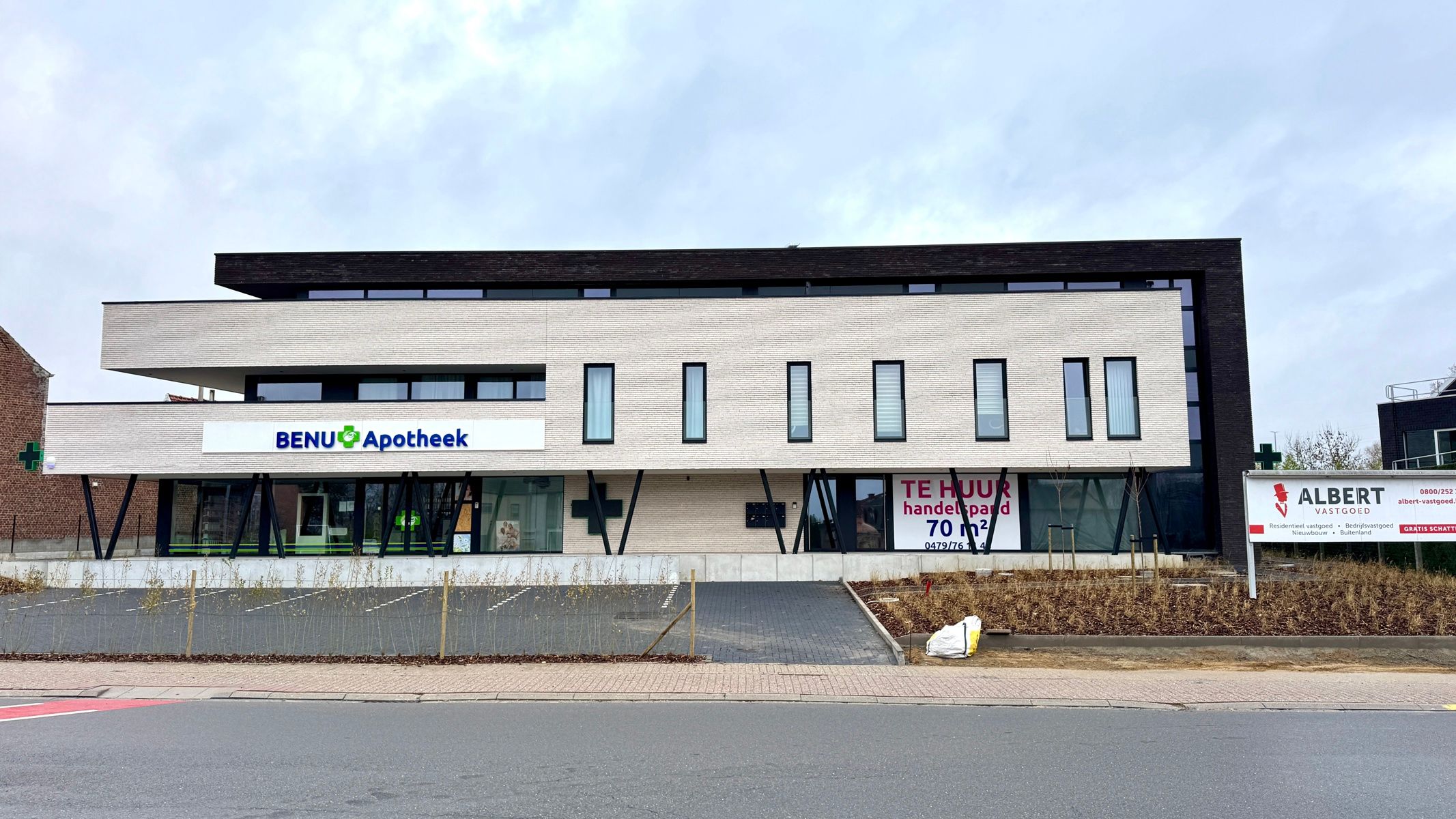 Nieuwbouwappartement op een uitstekende locatie foto {{pictureIndex}}