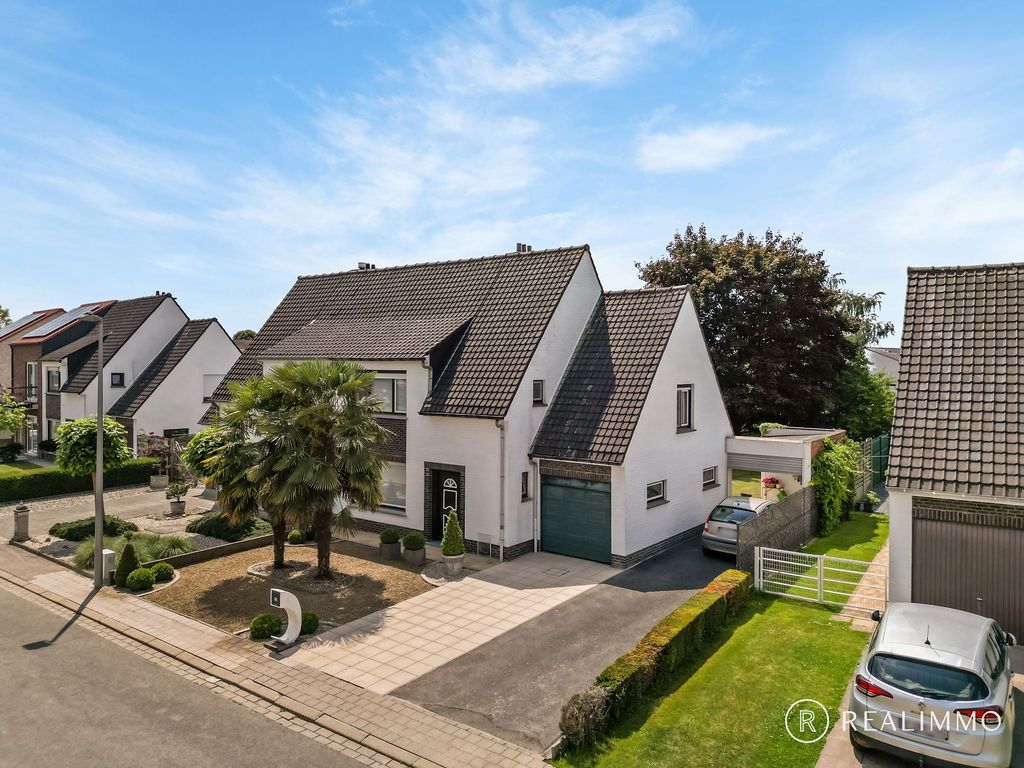 Rustig gelegen woning op 1017 m² foto 2