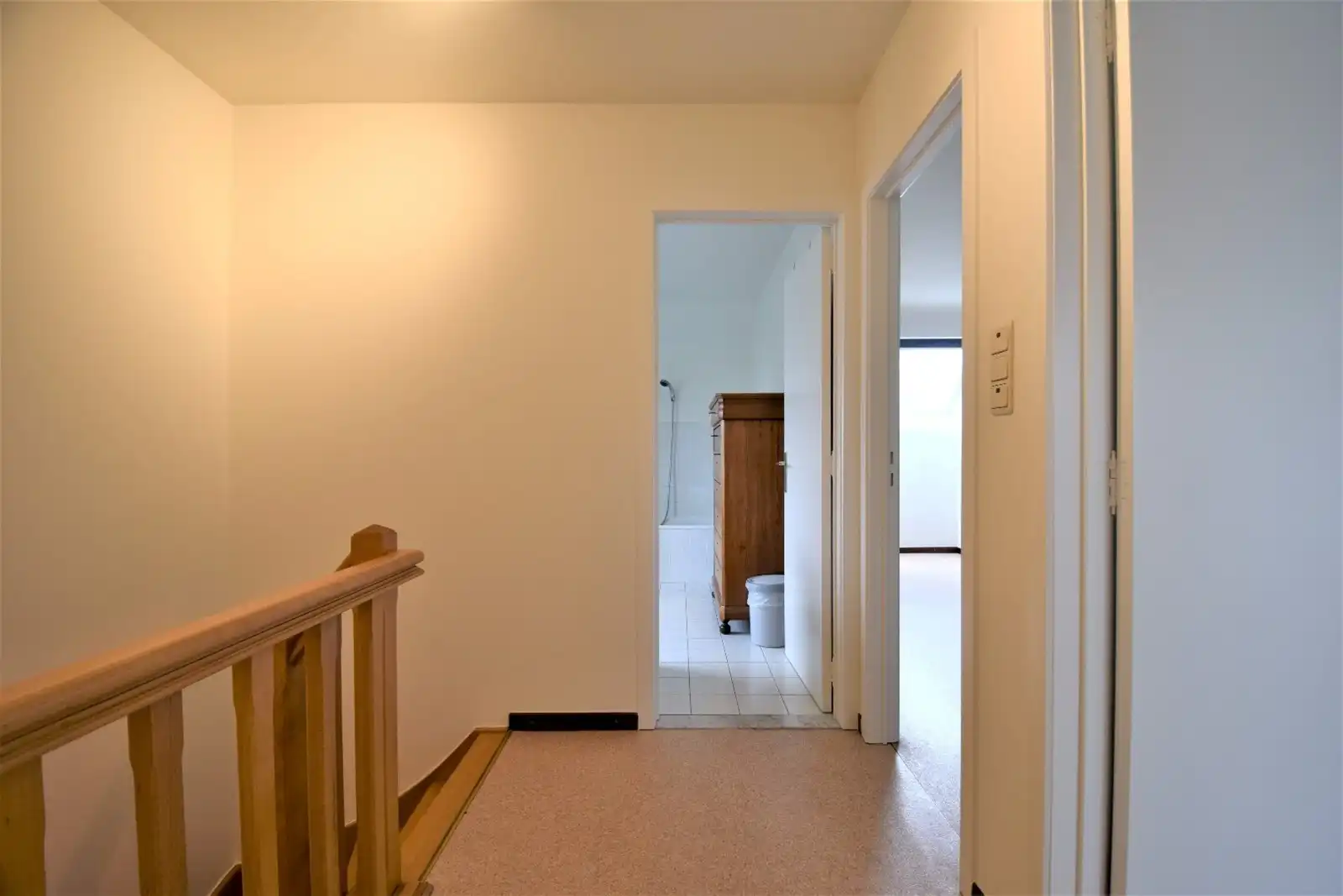 Hoekwoning met drie slaapkamers, tuin en garage foto 7