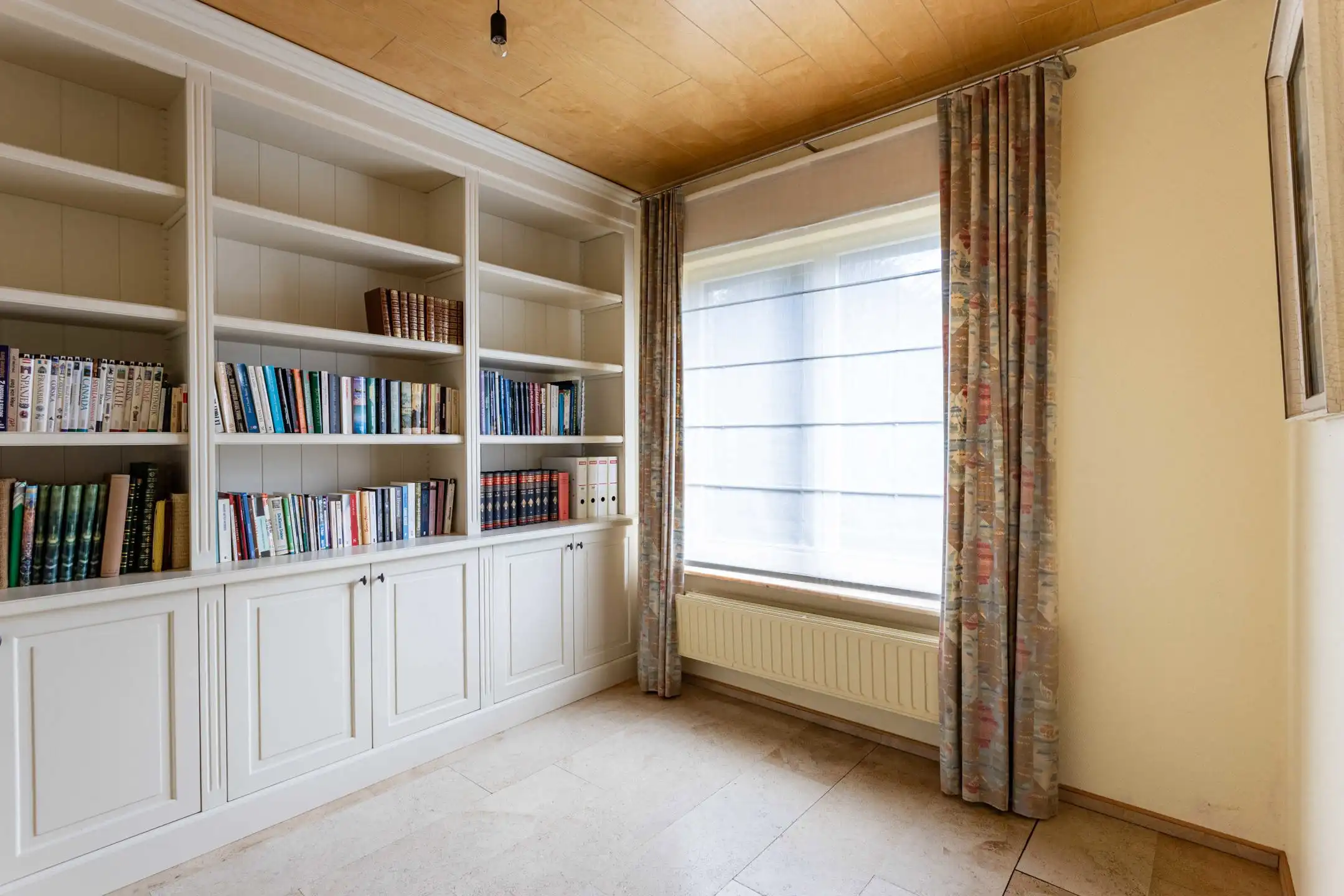 Instapklare villa met tuin, weids uitzicht en ruim bijgebouw foto 14