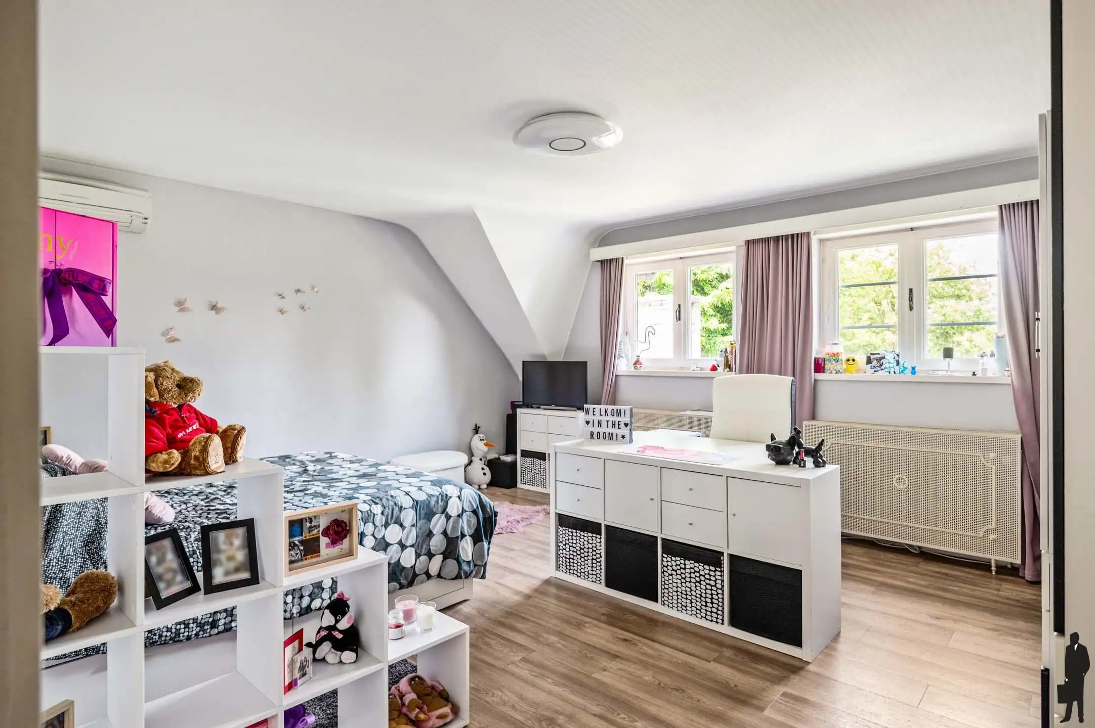 Exclusieve villa met zwembad en professionele ruimte foto 24