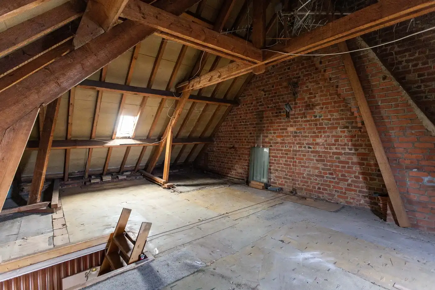 Rustig gelegen halfopen woning met 3 slaapkamers in Kortrijk foto 26