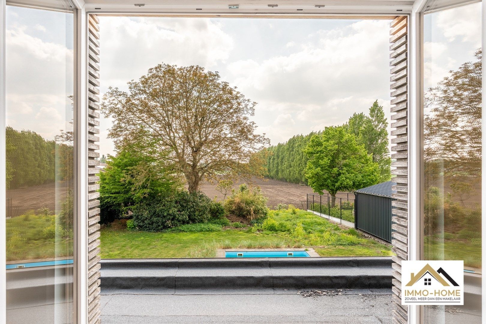 Unieke villa met zwembad te Lokeren foto 27