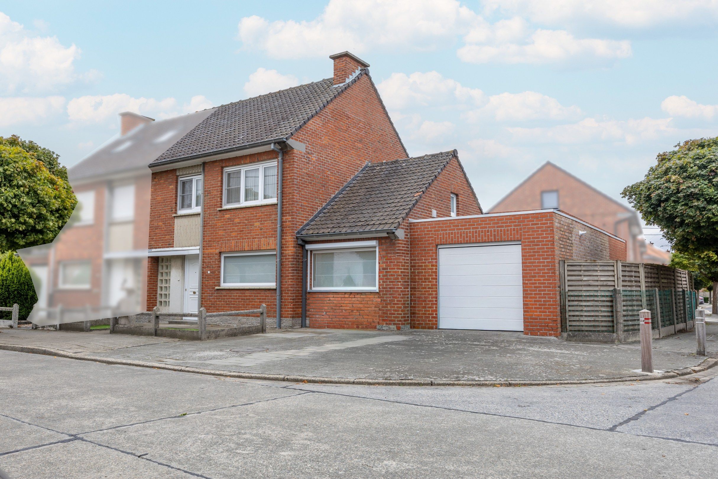 GERENOVEERDE WONING OP TOPLOCATIE!  foto 2
