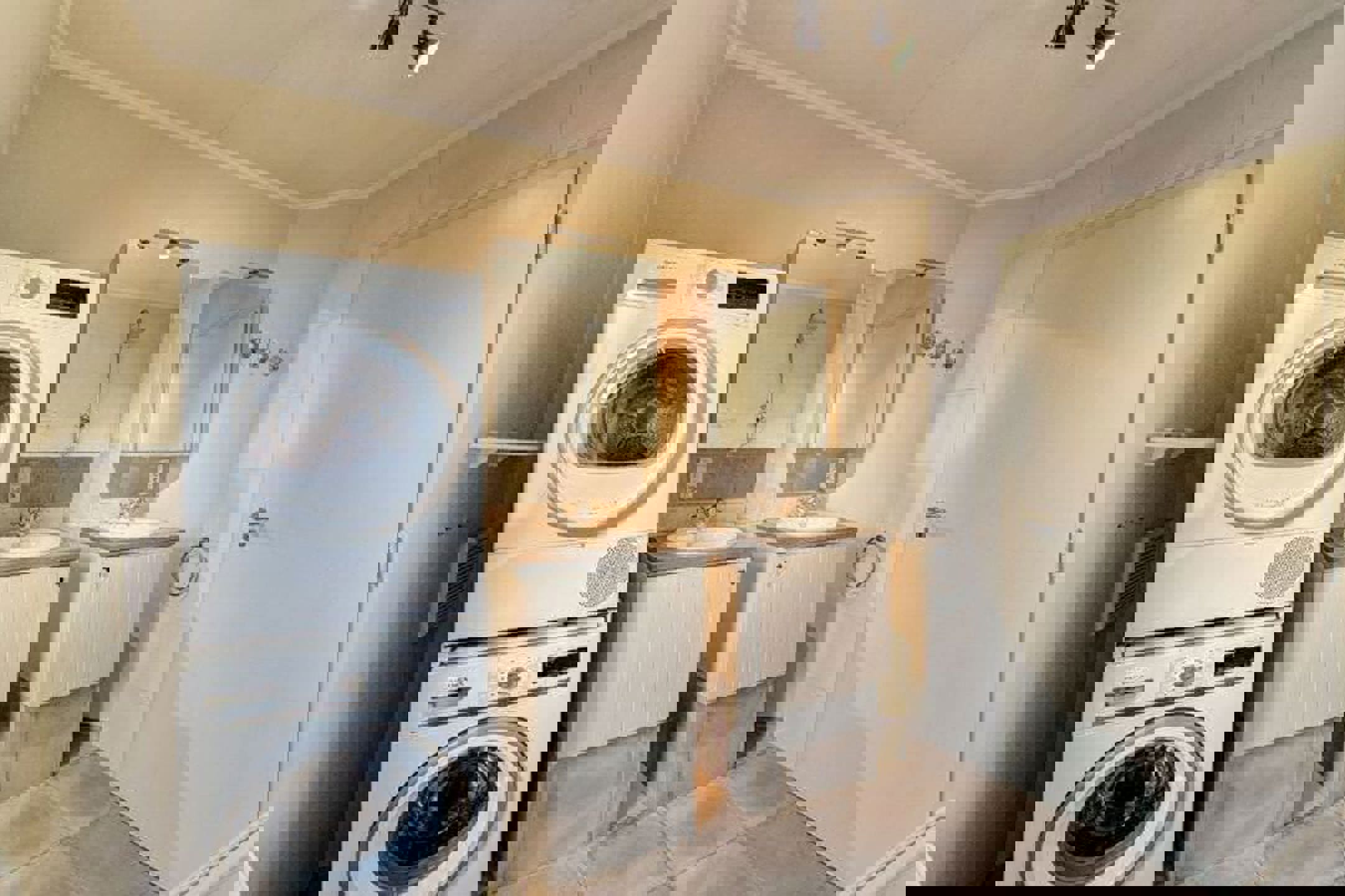 Instapklare woning met 2 slaapkamers en tuin foto 10