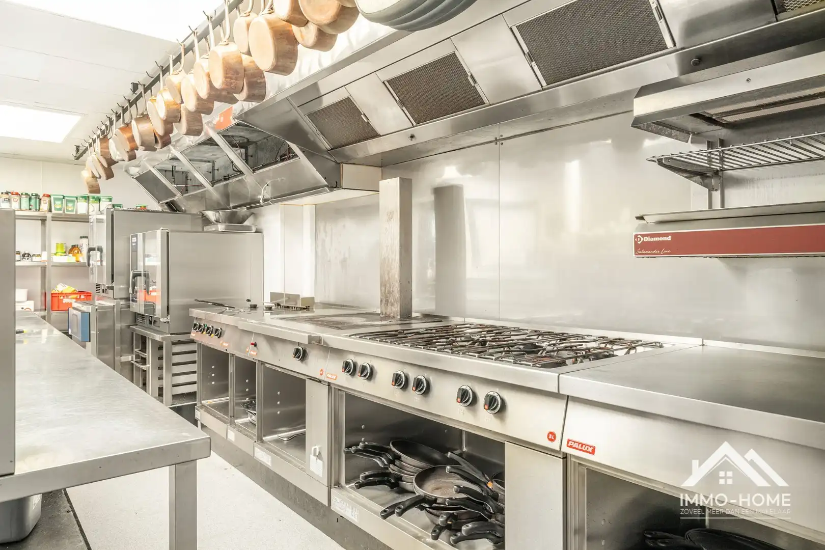 Prachtige gerenoveerde brasserie met appartement!  foto 25