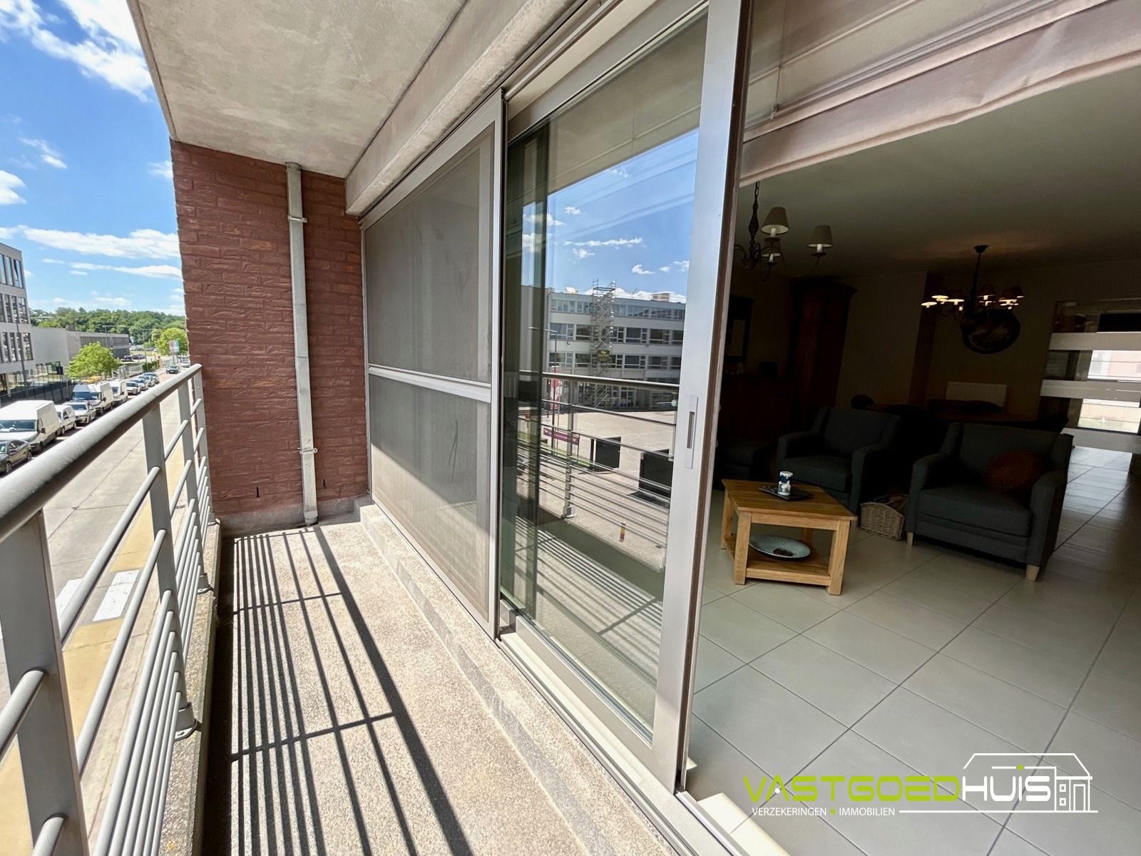 Prachtig appartement met terras en garage in centrum Ninove foto 22