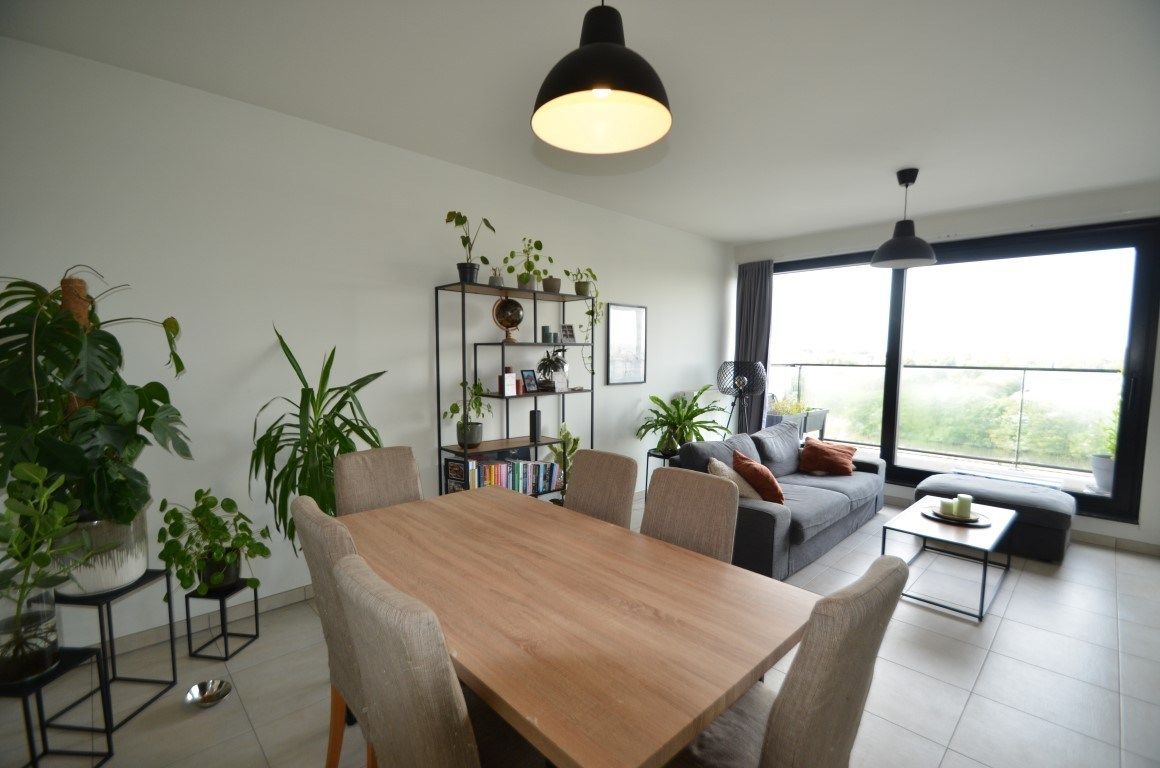 Appartement met 2 slpks en autostandplaats foto 4