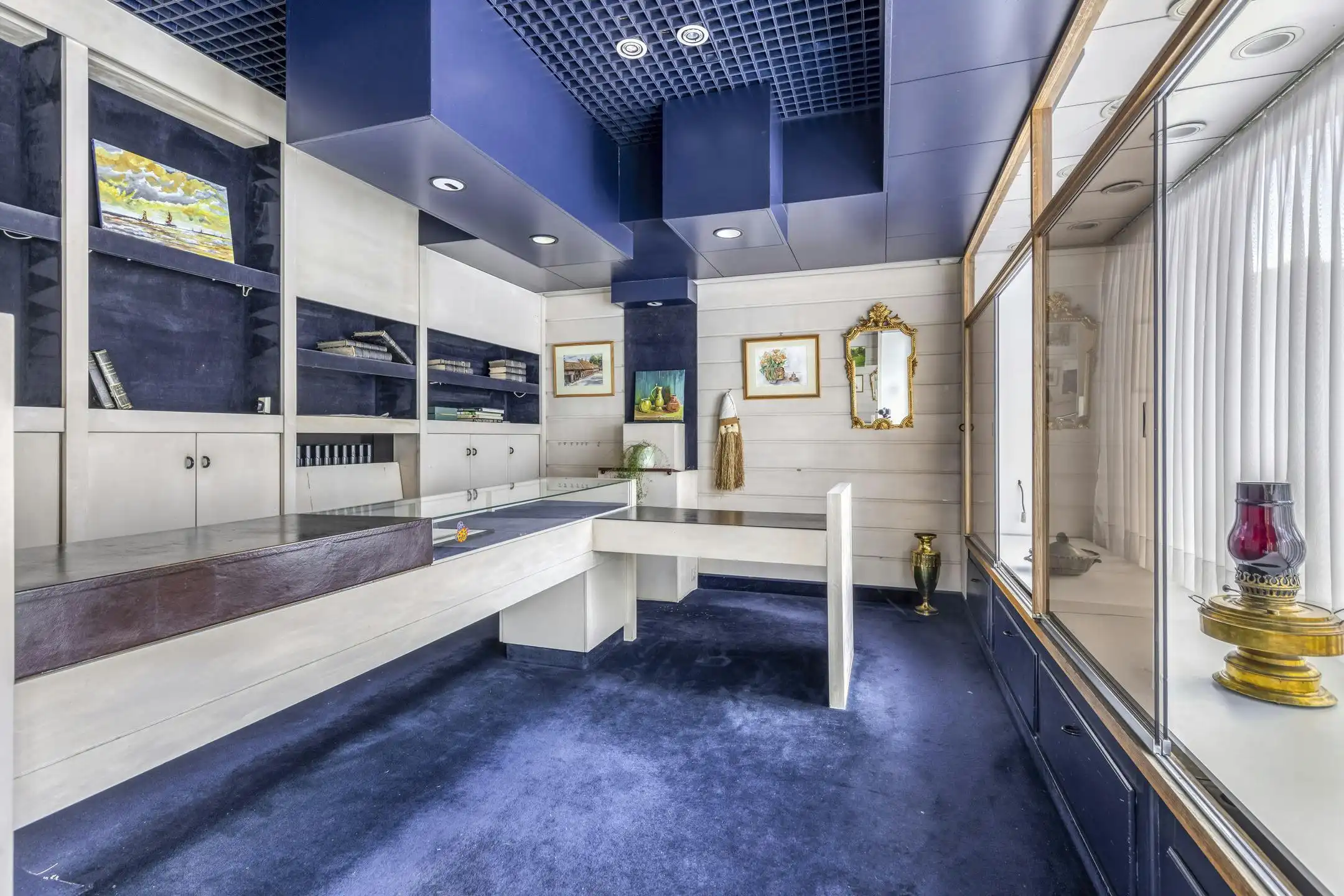 Handelshuis te koop in Gullegem foto 4