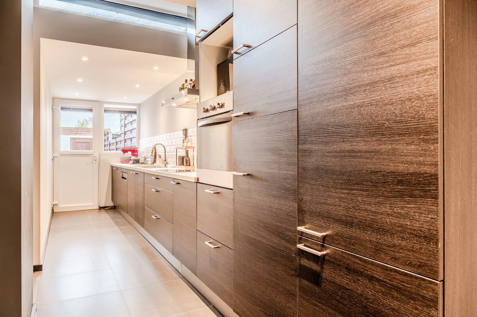 Gezellige starterswoning met garage. foto 7