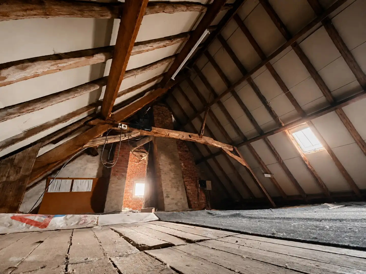 Ruim perceel (2028 m2)met renovatiepand en vergunde loods in Ingelmunster foto 11