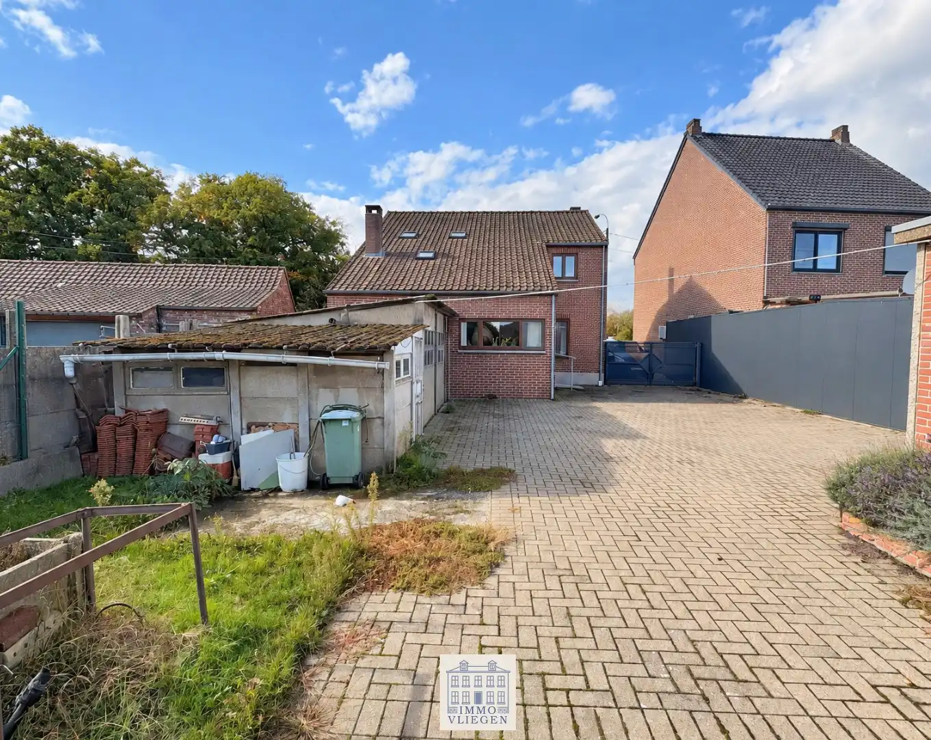 Te renoveren vrijstaande woning met ruime tuin op perceel van circa 800 vierkante meter in Neeroeteren foto 26