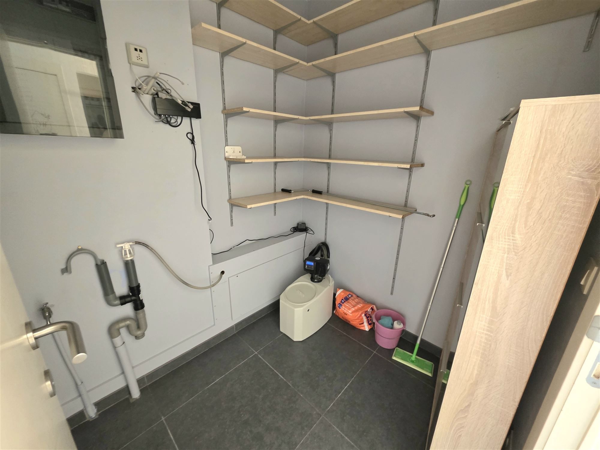 Instapklare duplex, 110 m2 met 2 slaapk, dakterras en garage foto 9