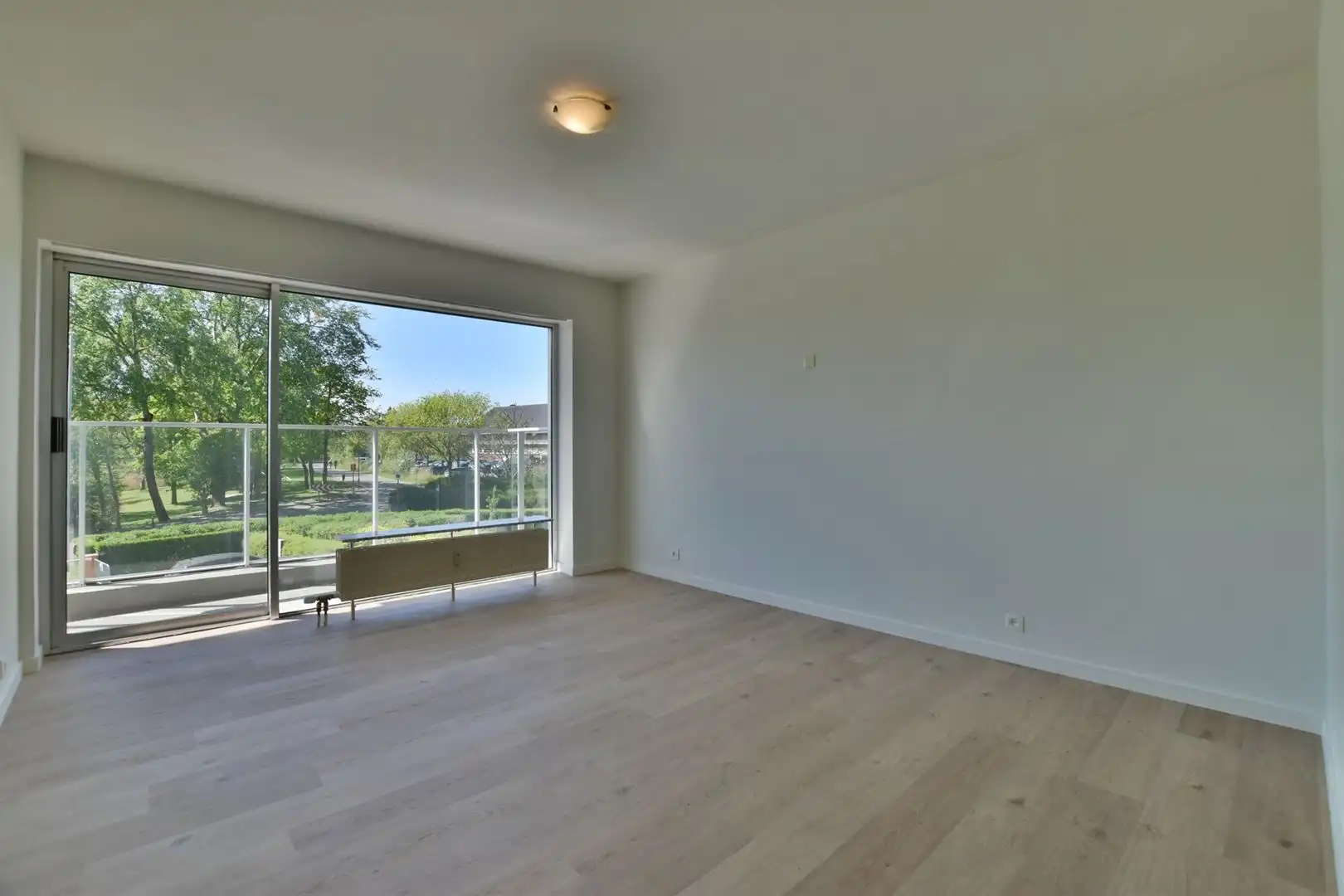 Stijlvol vernieuwd appartement met uniek zicht op de Brusselse Forten foto 18