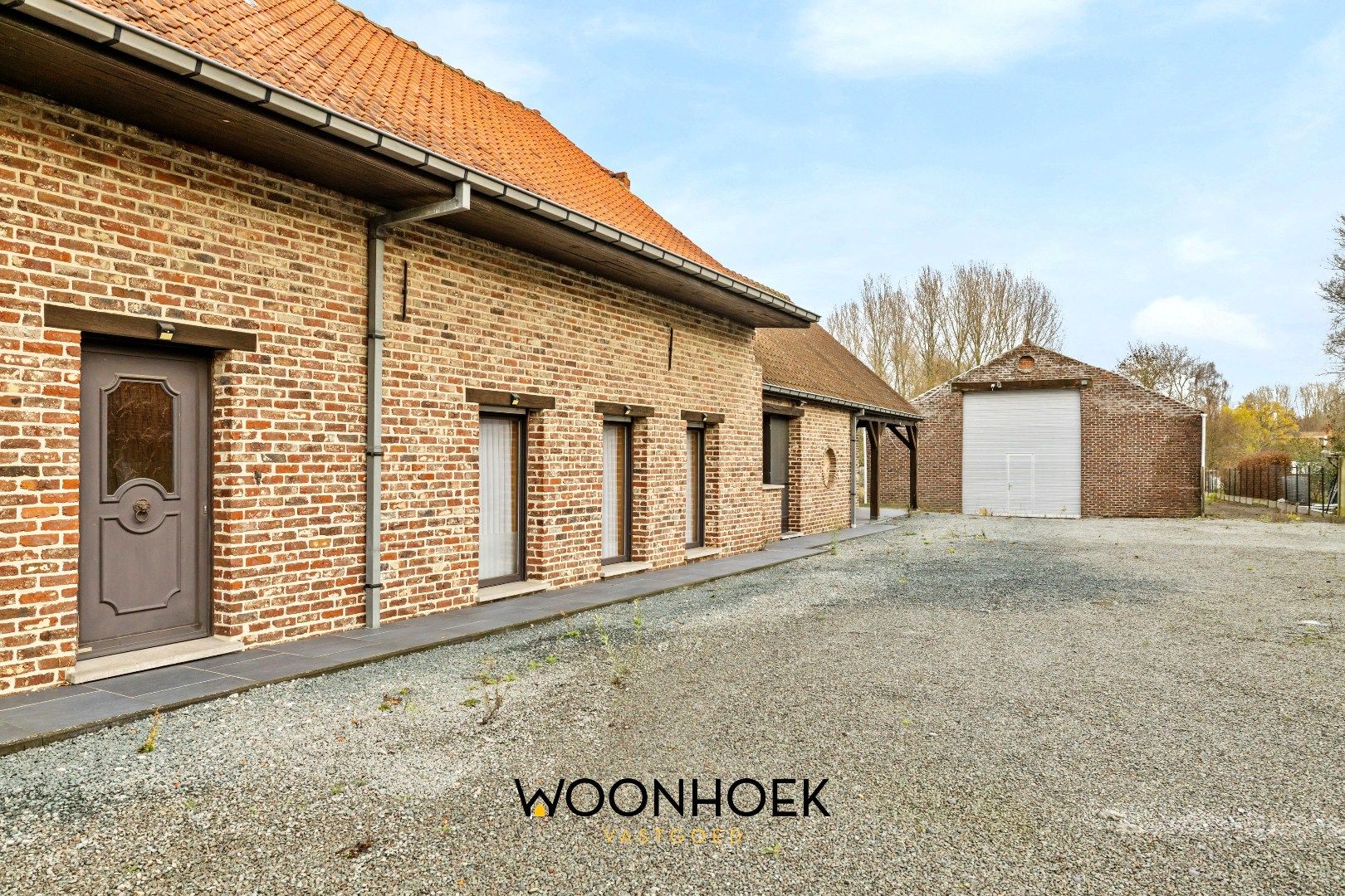 Te renoveren open bebouwing met werkplaats van 200m²! foto 2