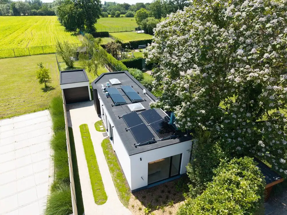Prachtig vernieuwde bungalow te Schriek foto 27