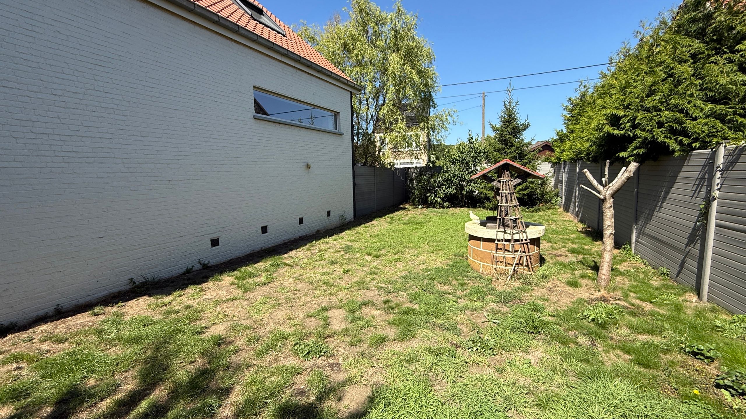 Charmante, gedeeltelijk gerenoveerde woning foto 17
