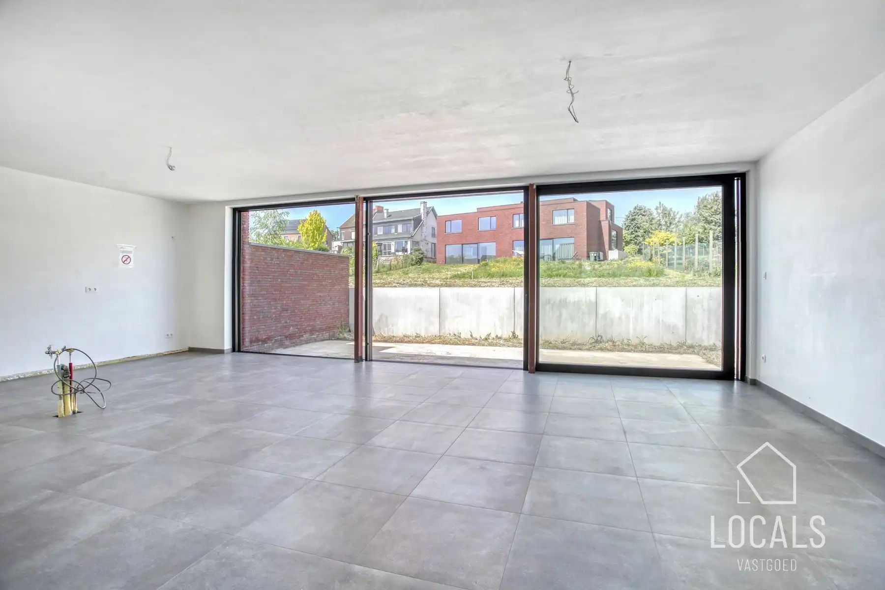 Ruime HOB met garage, tuin & 3 slaapkamers op toplocatie! foto 8