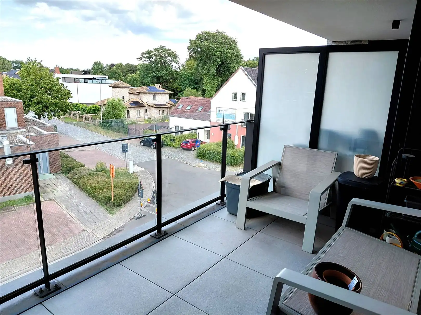 TE HUUR: Recent appartement met 1 slaapkamer te Beverlo! foto 9