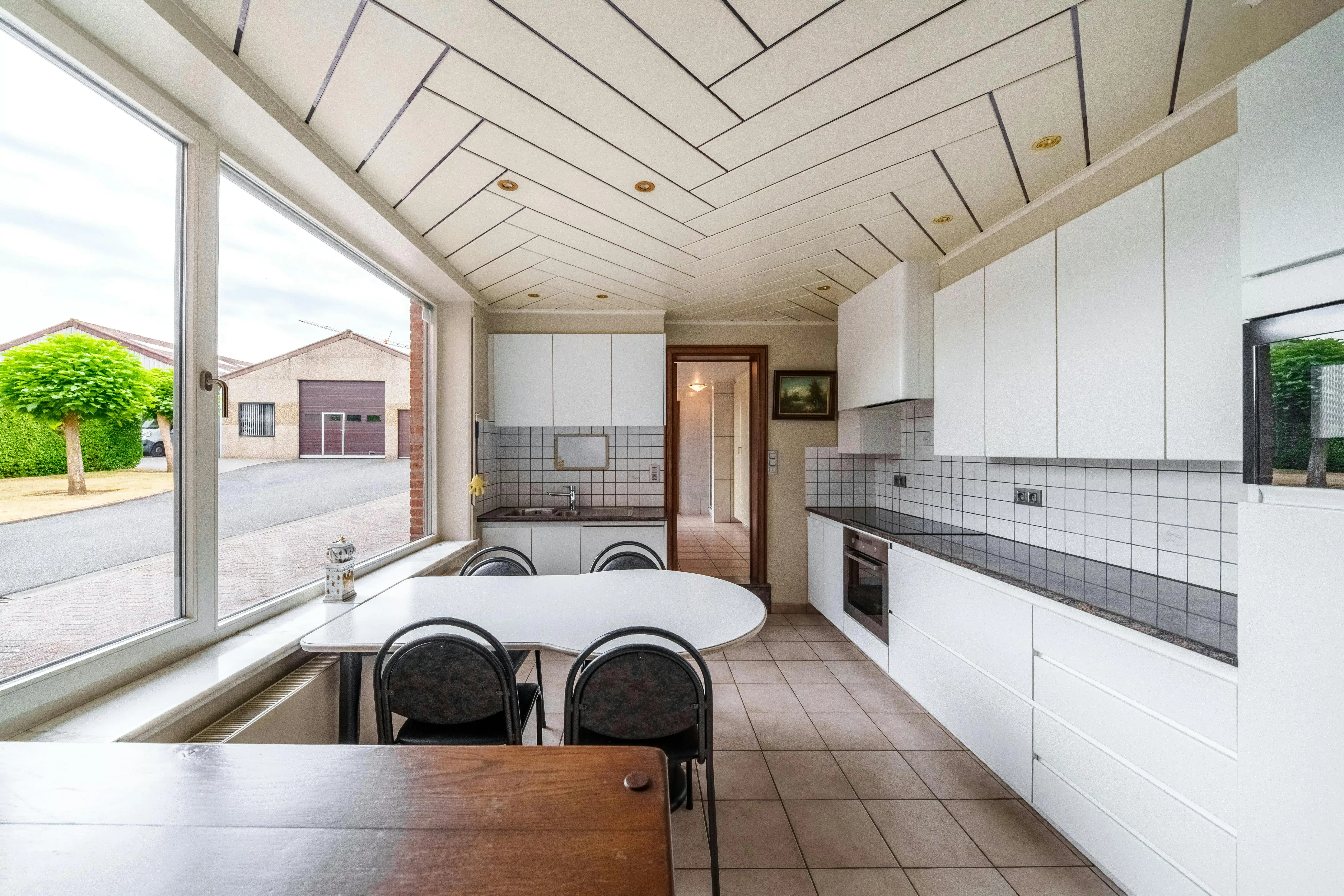 Woning met loods (550 m²) & showroom te Zonnebeke foto 18