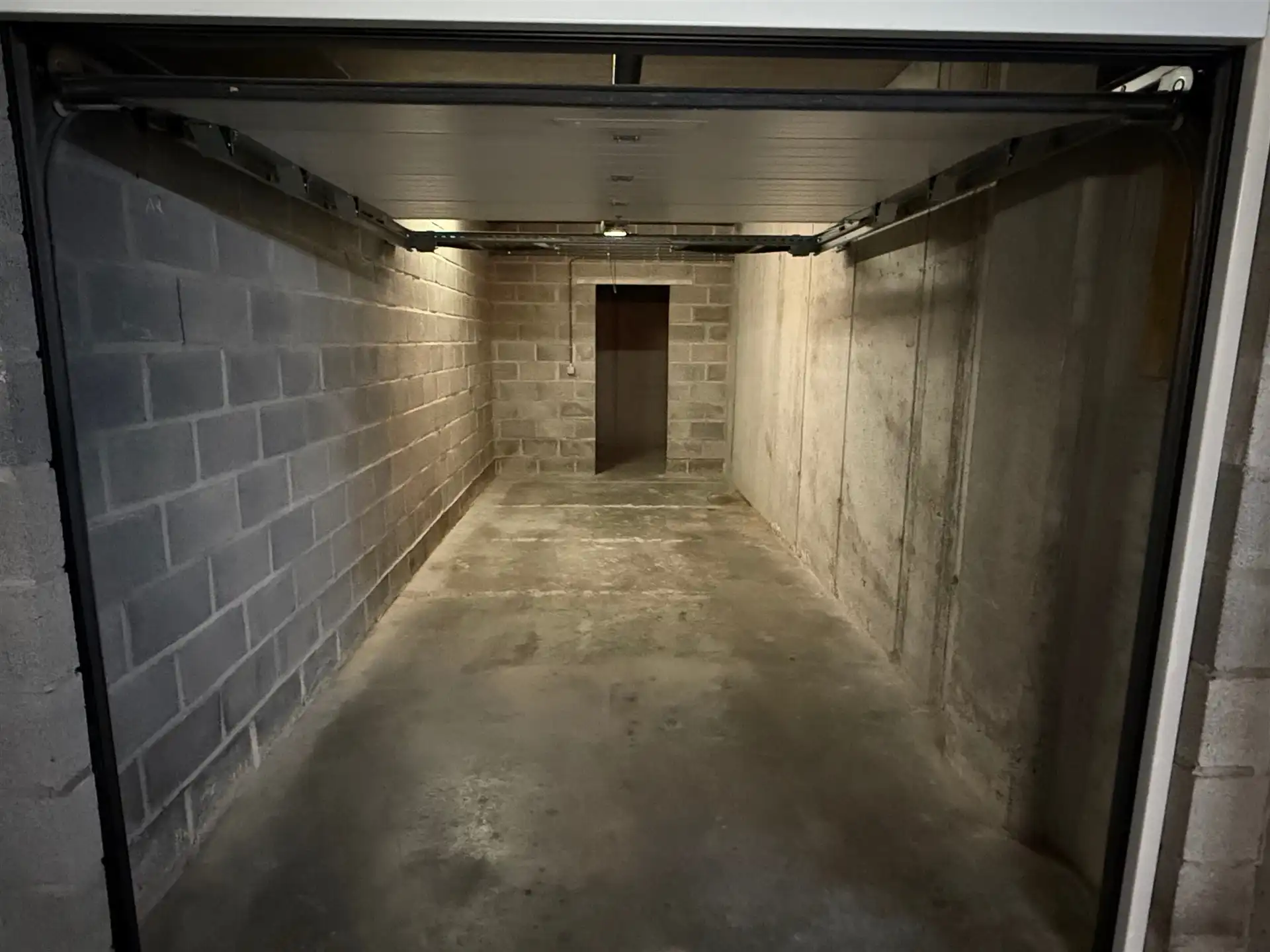 Appartement met ZW-terras op rustige centrumligging!  foto 11