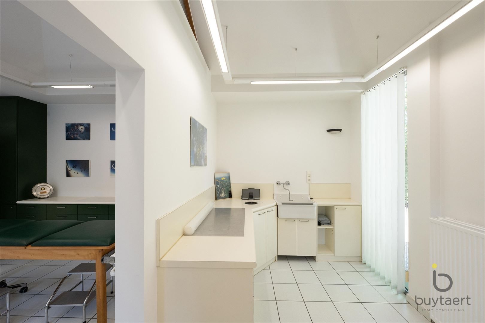 Wonen én werken in luxe familiewoning in begeerde Vriesdonkwijk foto 30
