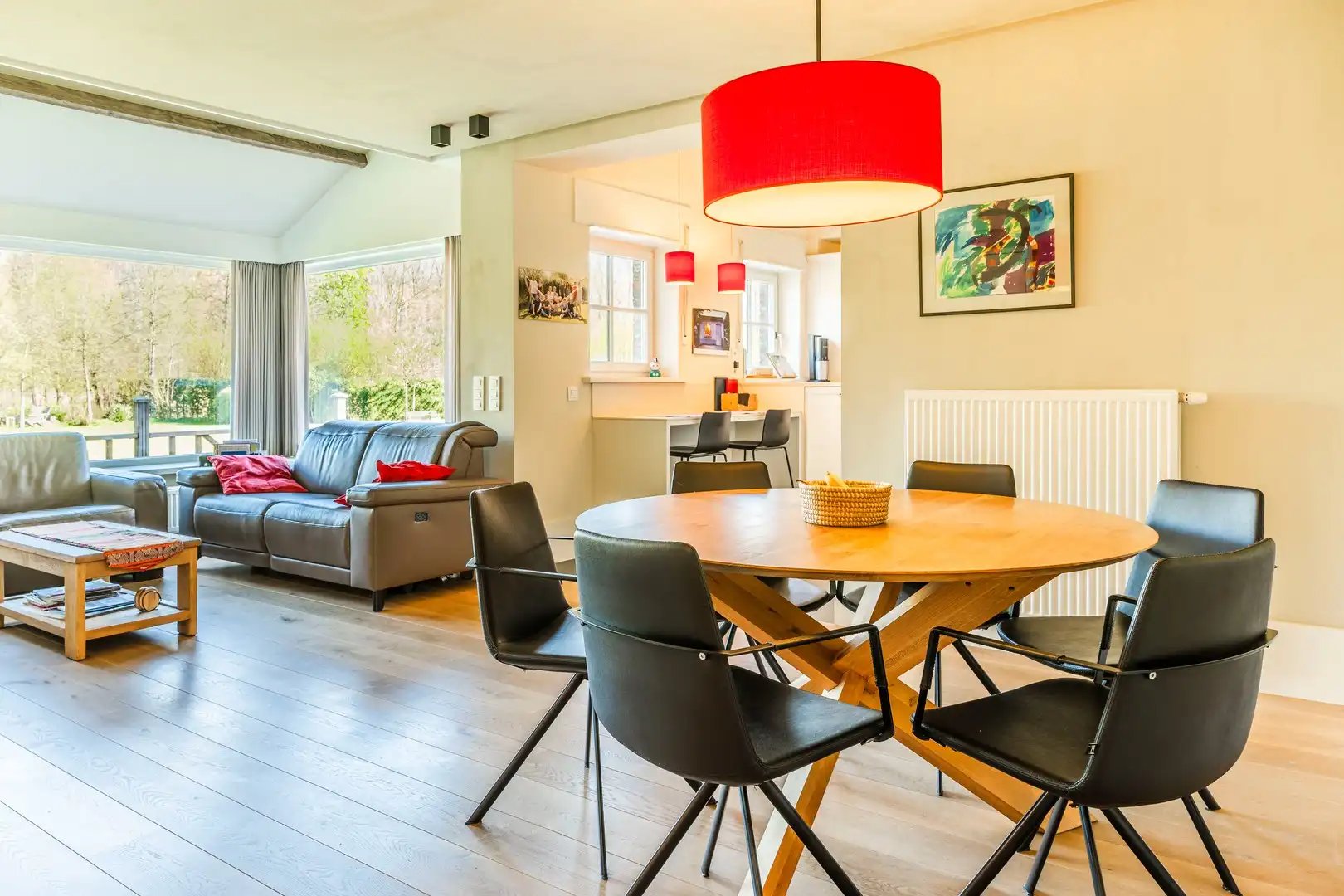 Prachtige instapklare woning met diverse invullingsmogelijkheden! foto 5