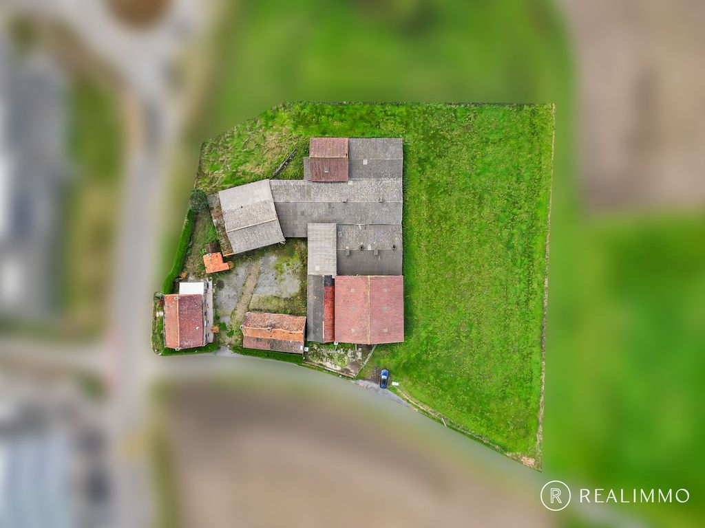 Uitstekend gelegen eigendom in Zwevegem foto 2