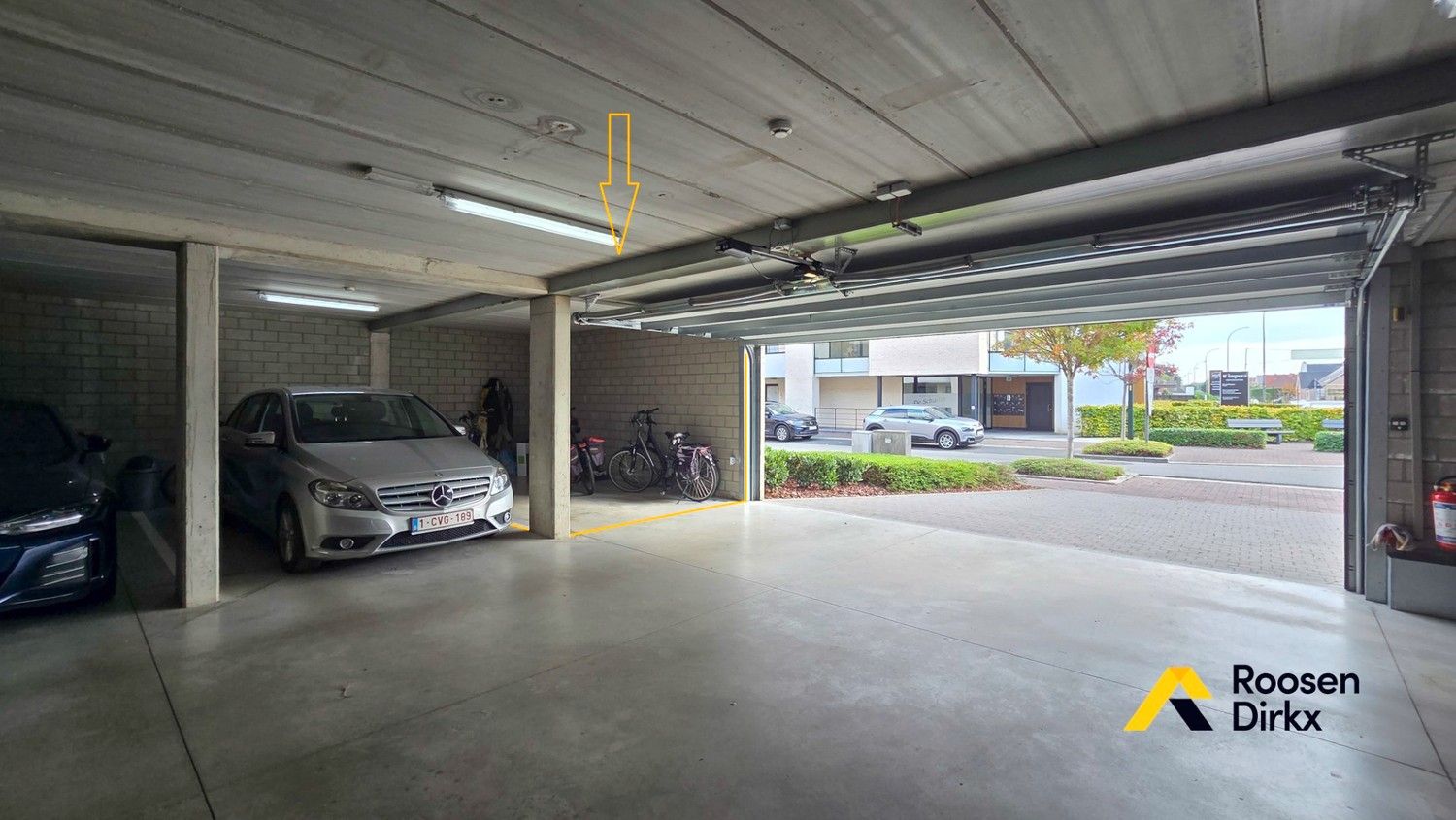 Ruim en kwalitatief appartement met 2 sk's, groot terras, parkeerplaats, berging. foto 25